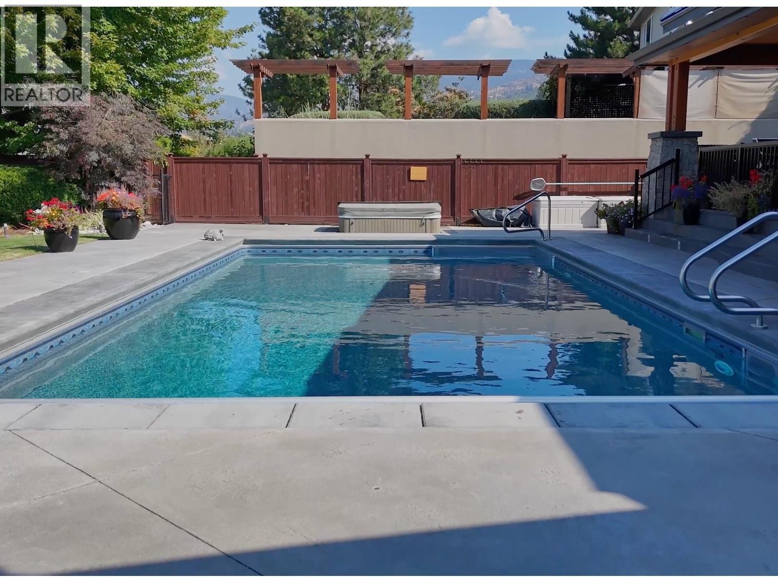 137 Westview Drive, Penticton, British Columbia  V2A 7V9 - Photo 9 - 10365396