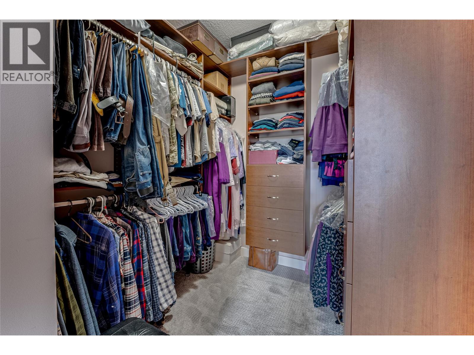 8768 Cortland Place, Coldstream, British Columbia  V1B 4B8 - Photo 17 - 10365499