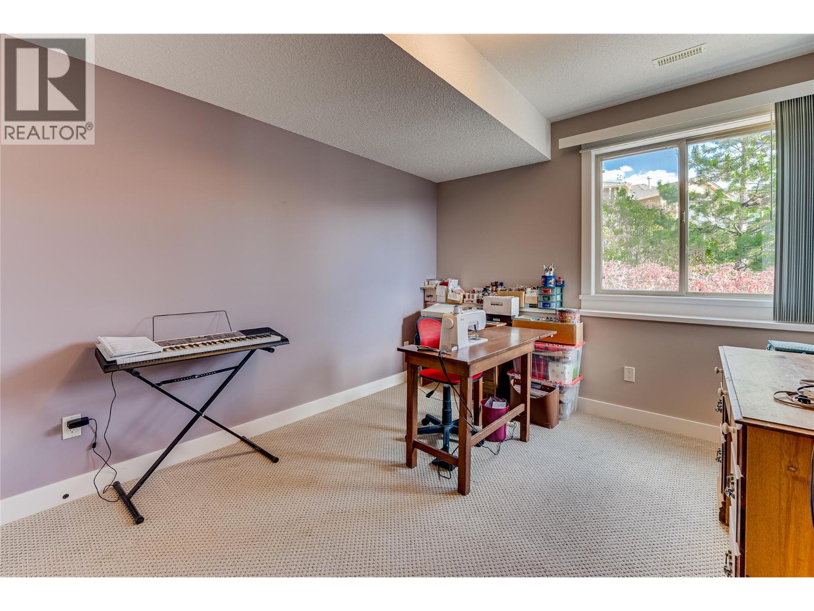 8768 Cortland Place, Coldstream, British Columbia  V1B 4B8 - Photo 49 - 10365499