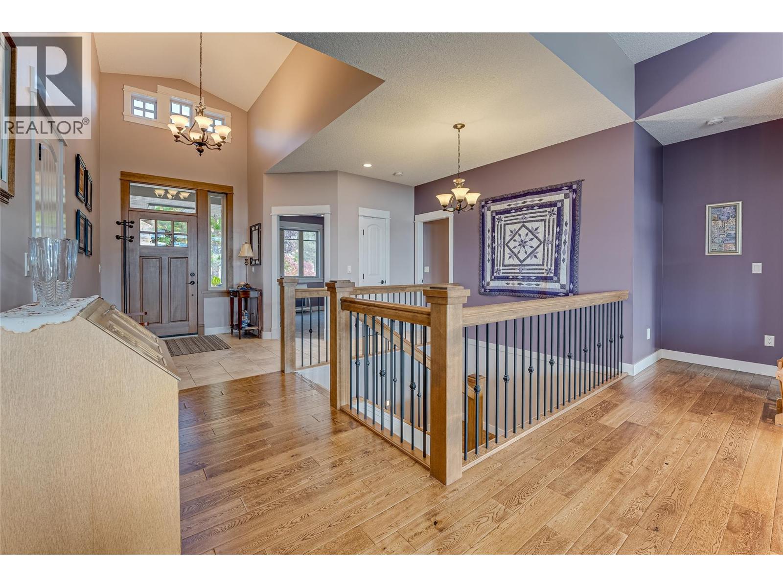 8768 Cortland Place, Coldstream, British Columbia  V1B 4B8 - Photo 6 - 10365499