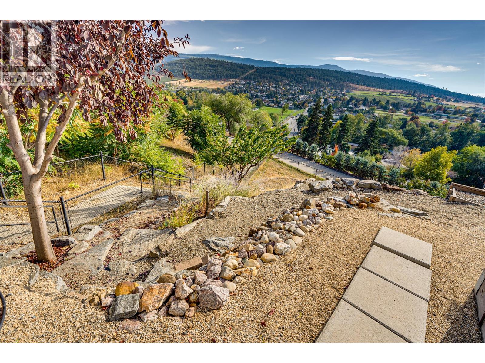 8768 Cortland Place, Coldstream, British Columbia  V1B 4B8 - Photo 60 - 10365499