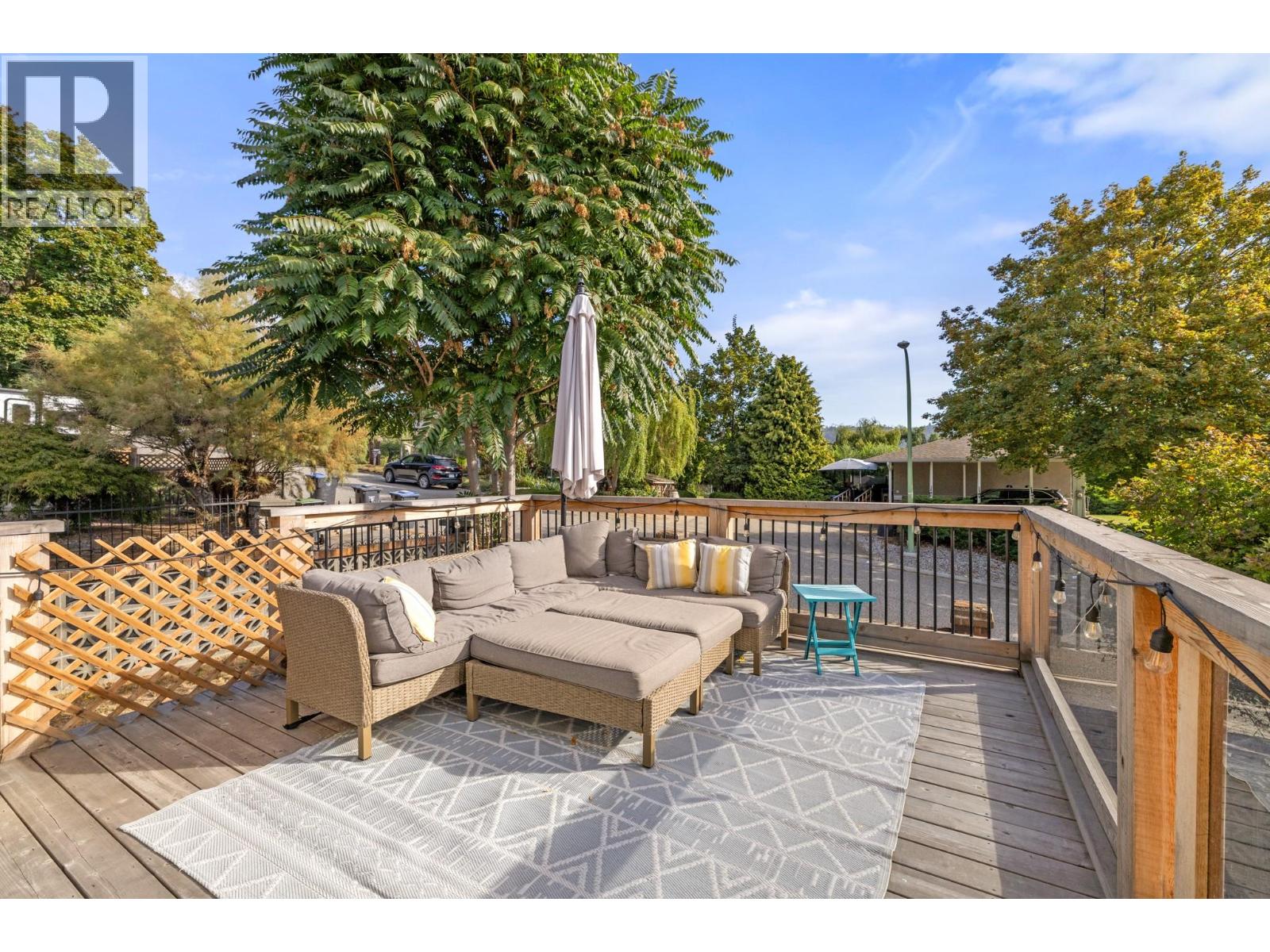 1390 Mountain Avenue, Kelowna, British Columbia  V1Y 7H4 - Photo 15 - 10365174