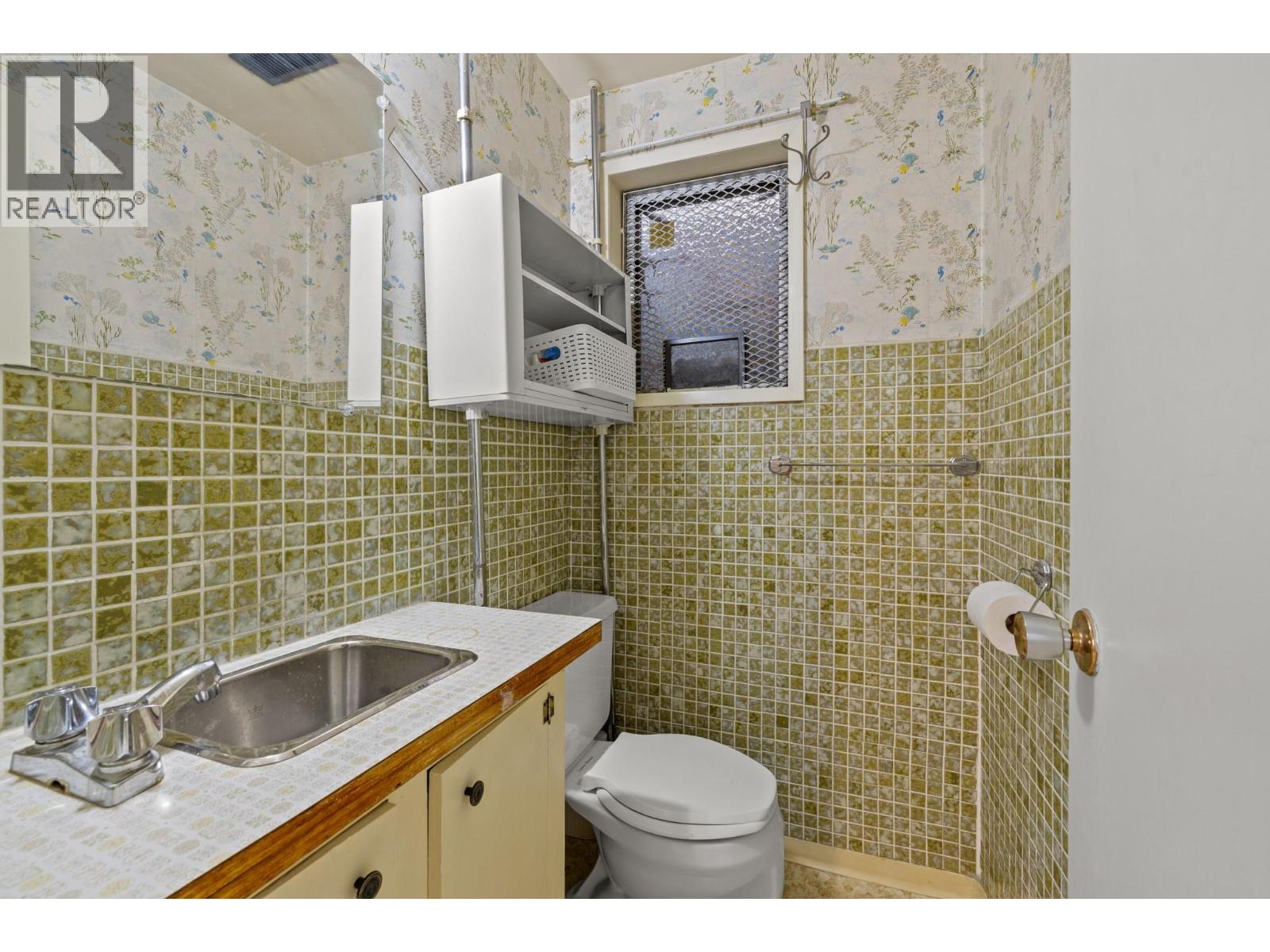 1390 Mountain Avenue, Kelowna, British Columbia  V1Y 7H4 - Photo 32 - 10365174