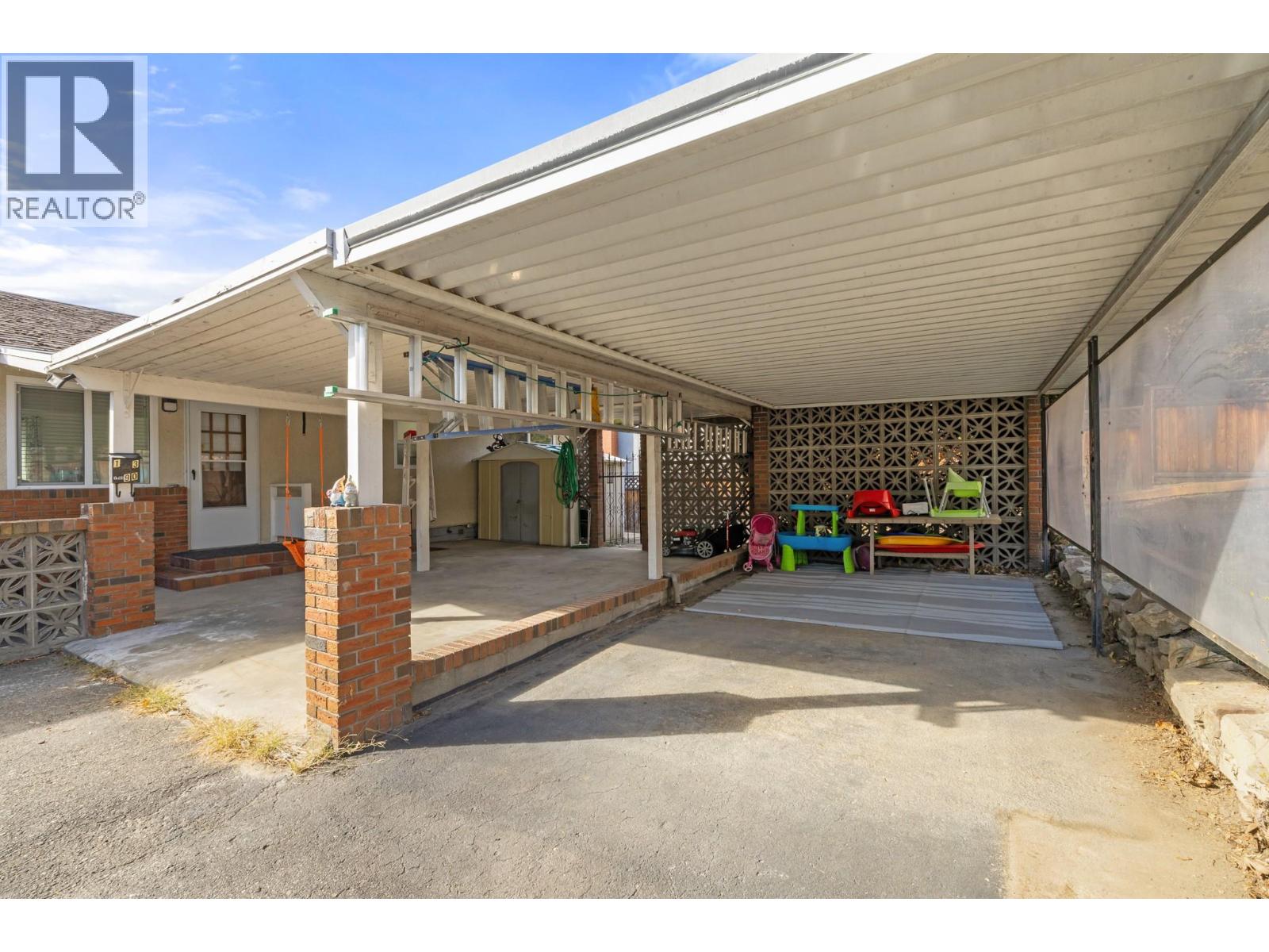 1390 Mountain Avenue, Kelowna, British Columbia  V1Y 7H4 - Photo 34 - 10365174