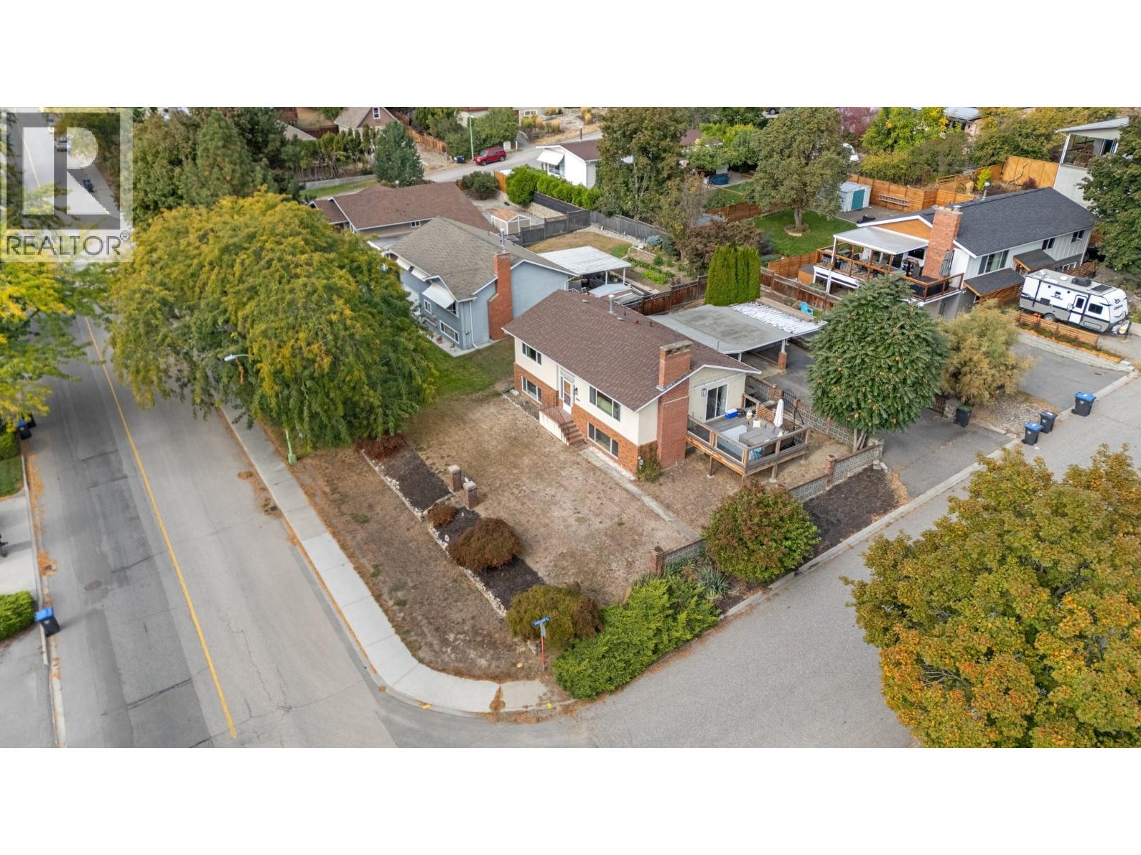 1390 Mountain Avenue, Kelowna, British Columbia  V1Y 7H4 - Photo 39 - 10365174