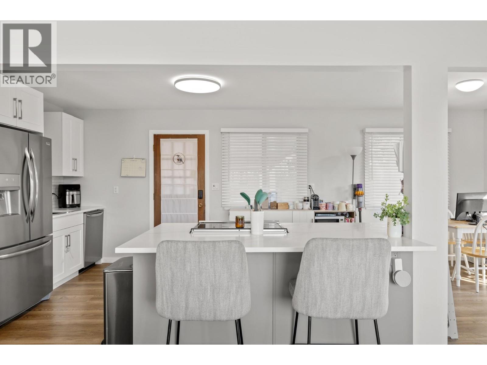 1390 Mountain Avenue, Kelowna, British Columbia  V1Y 7H4 - Photo 9 - 10365174