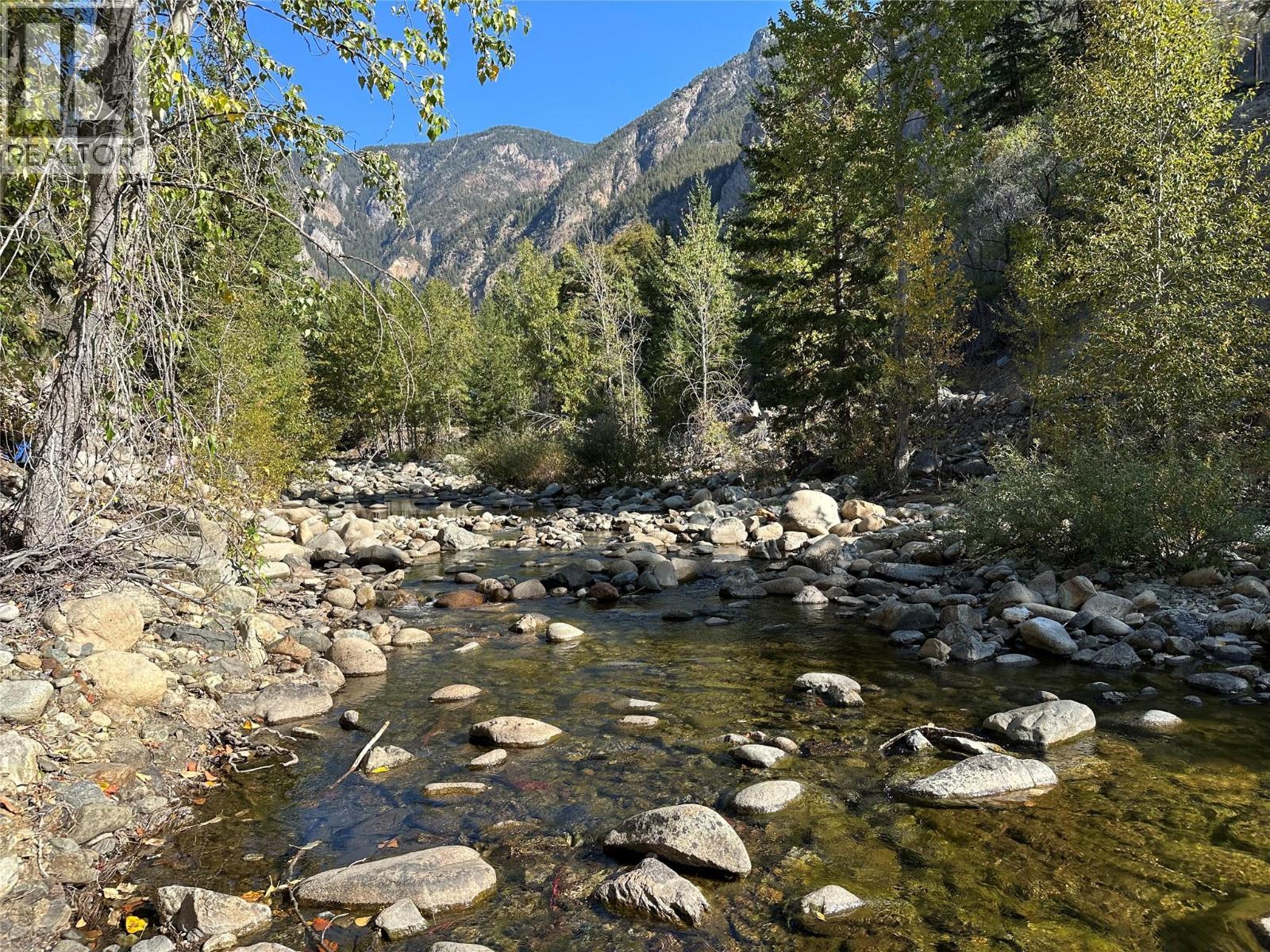 959 Cawston Avenue, Hedley, British Columbia  V0K 1K0 - Photo 5 - 10365683