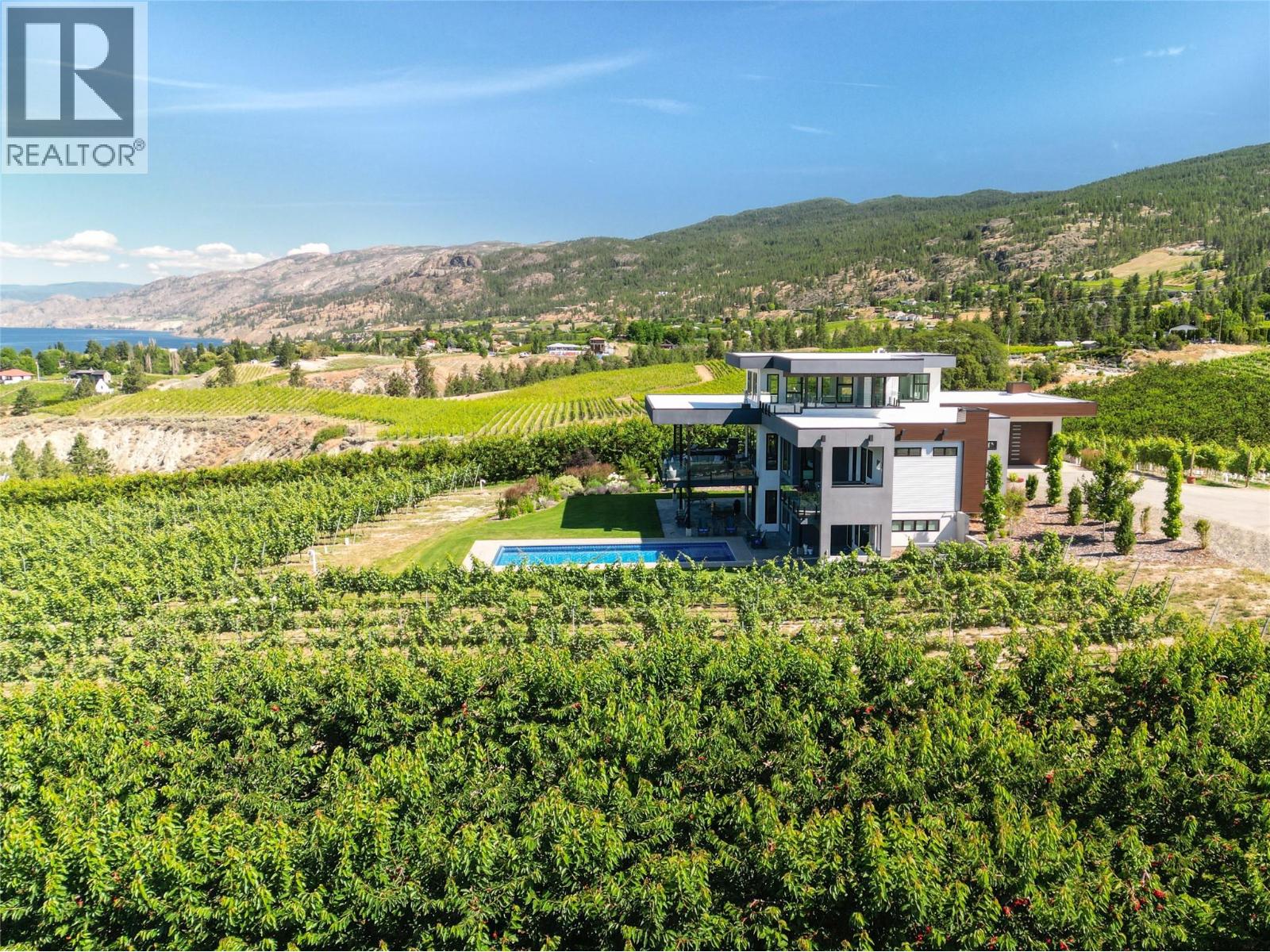 2805 Aikins Loop, Naramata, British Columbia  V0H 1N1 - Photo 1 - 10365334