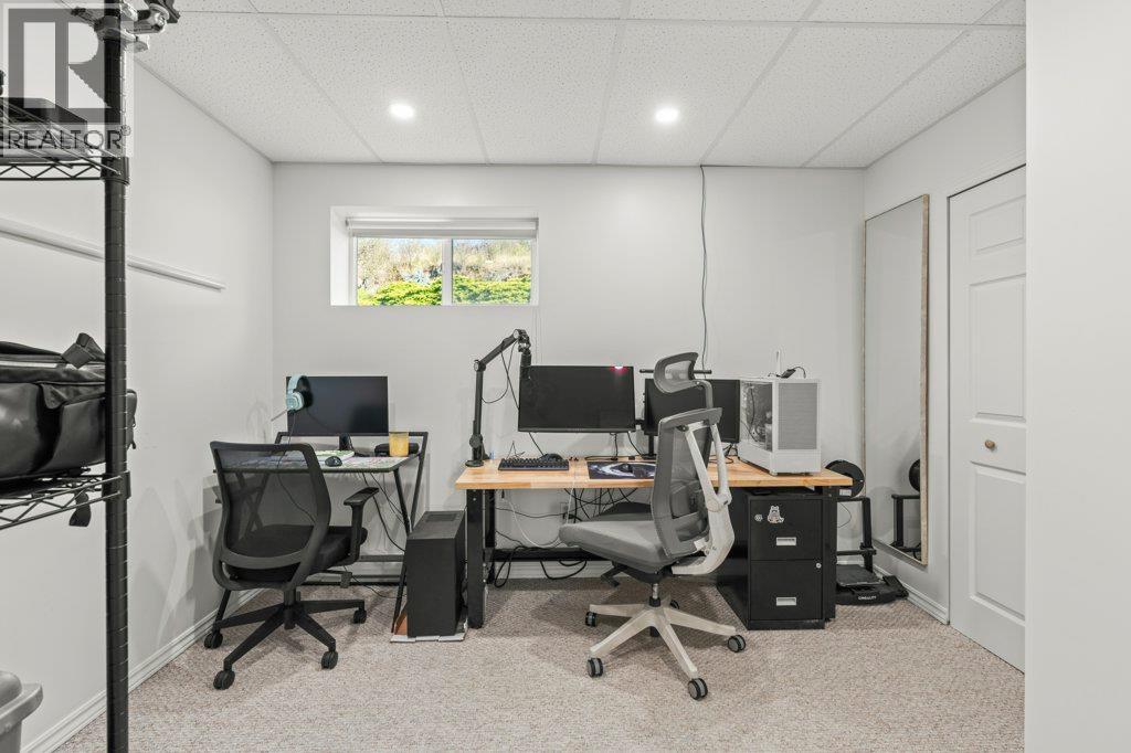 148 Fenwick Road, Vernon, British Columbia  V1B 2V6 - Photo 33 - 10365762