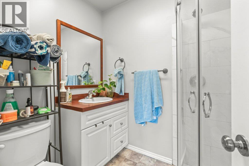 148 Fenwick Road, Vernon, British Columbia  V1B 2V6 - Photo 39 - 10365762