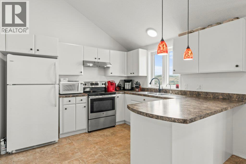 148 Fenwick Road, Vernon, British Columbia  V1B 2V6 - Photo 8 - 10365762