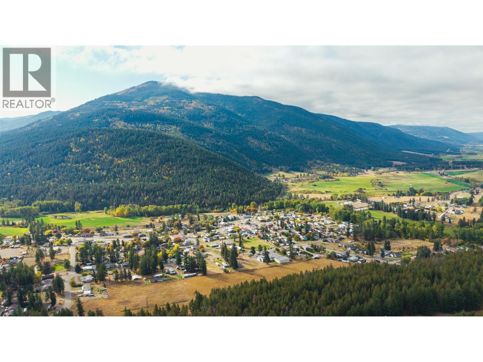 2946 Westridge Drive, Falkland, British Columbia  V0E 1W0 - Photo 12 - 10365408