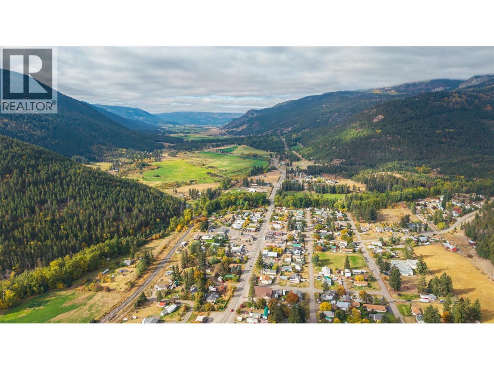 2946 Westridge Drive, Falkland, British Columbia  V0E 1W0 - Photo 14 - 10365408