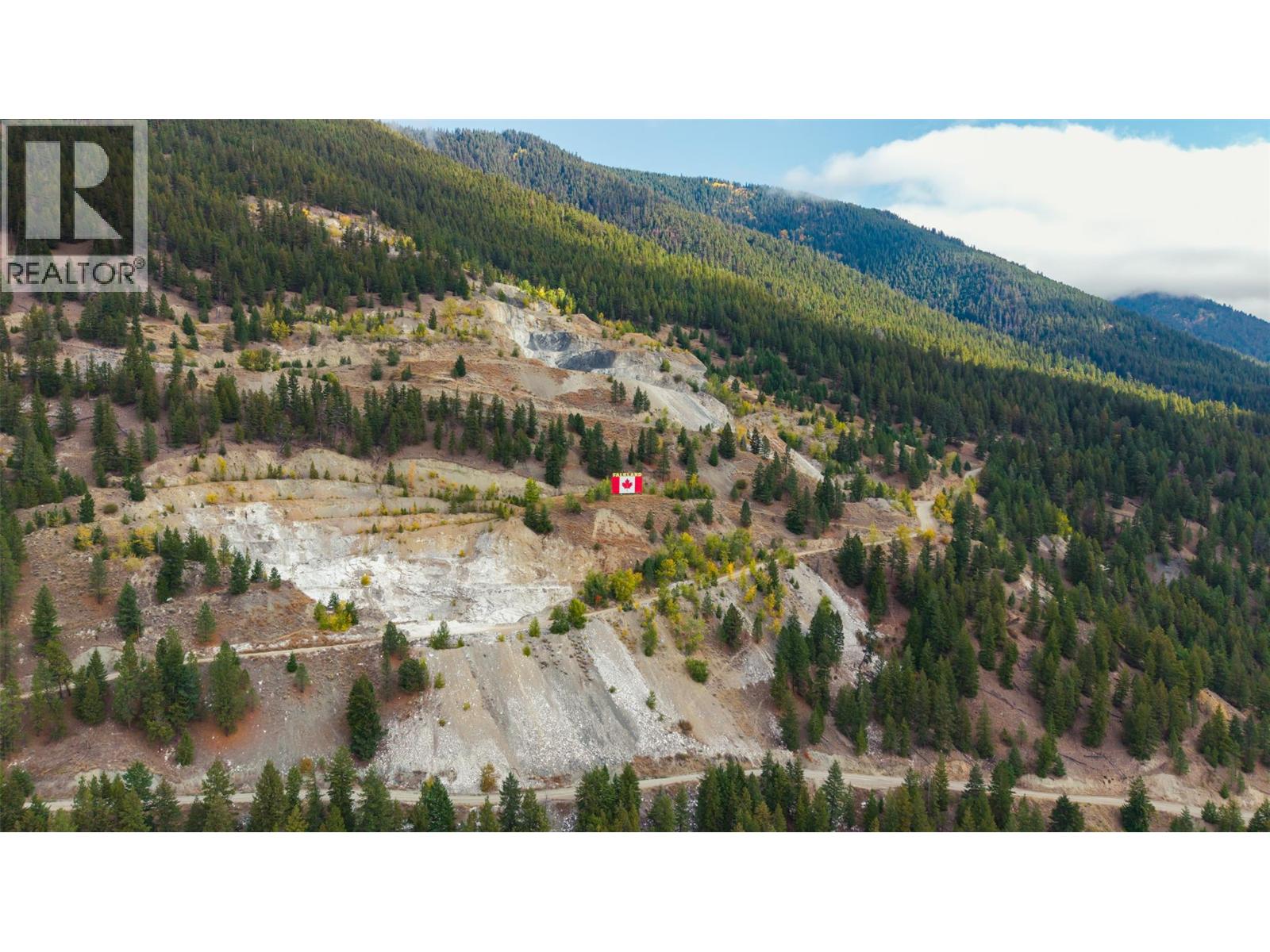 2946 Westridge Drive, Falkland, British Columbia  V0E 1W0 - Photo 5 - 10365408