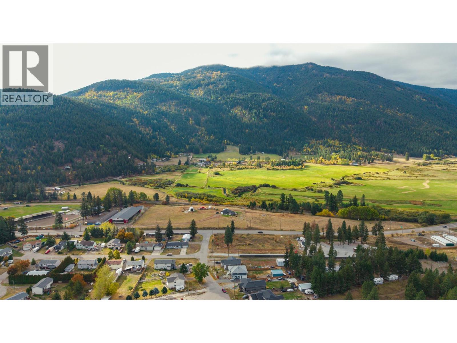 2946 Westridge Drive, Falkland, British Columbia  V0E 1W0 - Photo 8 - 10365408