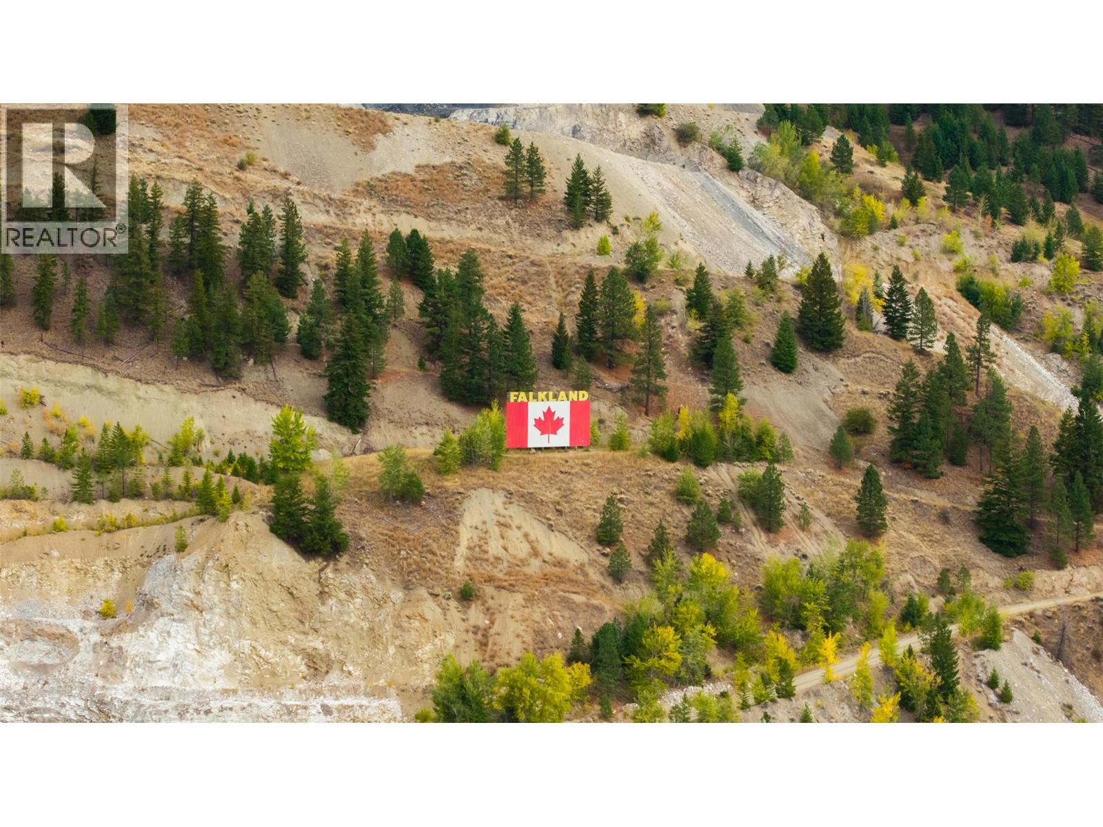 2946 Westridge Drive, Falkland, British Columbia  V0E 1W0 - Photo 9 - 10365408