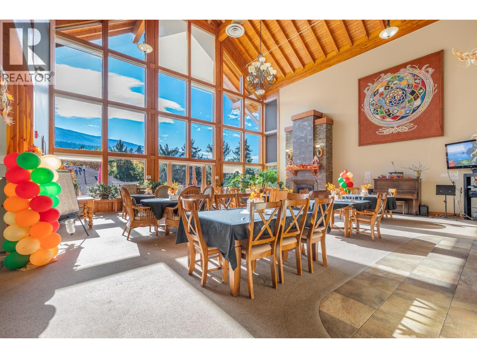 9100 Mackie Drive Unit# 212, Coldstream, British Columbia  V1B 1G9 - Photo 25 - 10365603