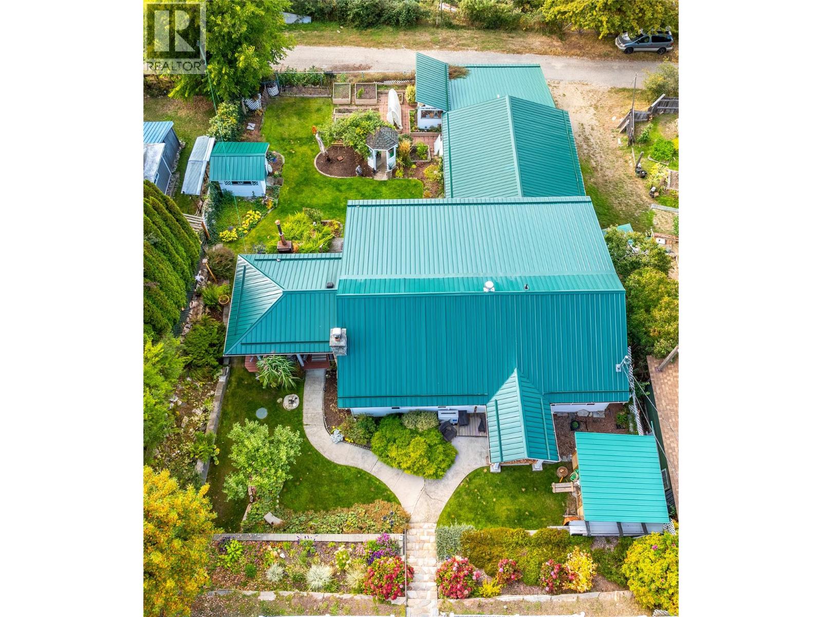 1529 Russel Avenue, Riondel, British Columbia  V0B 2B0 - Photo 26 - 10365772