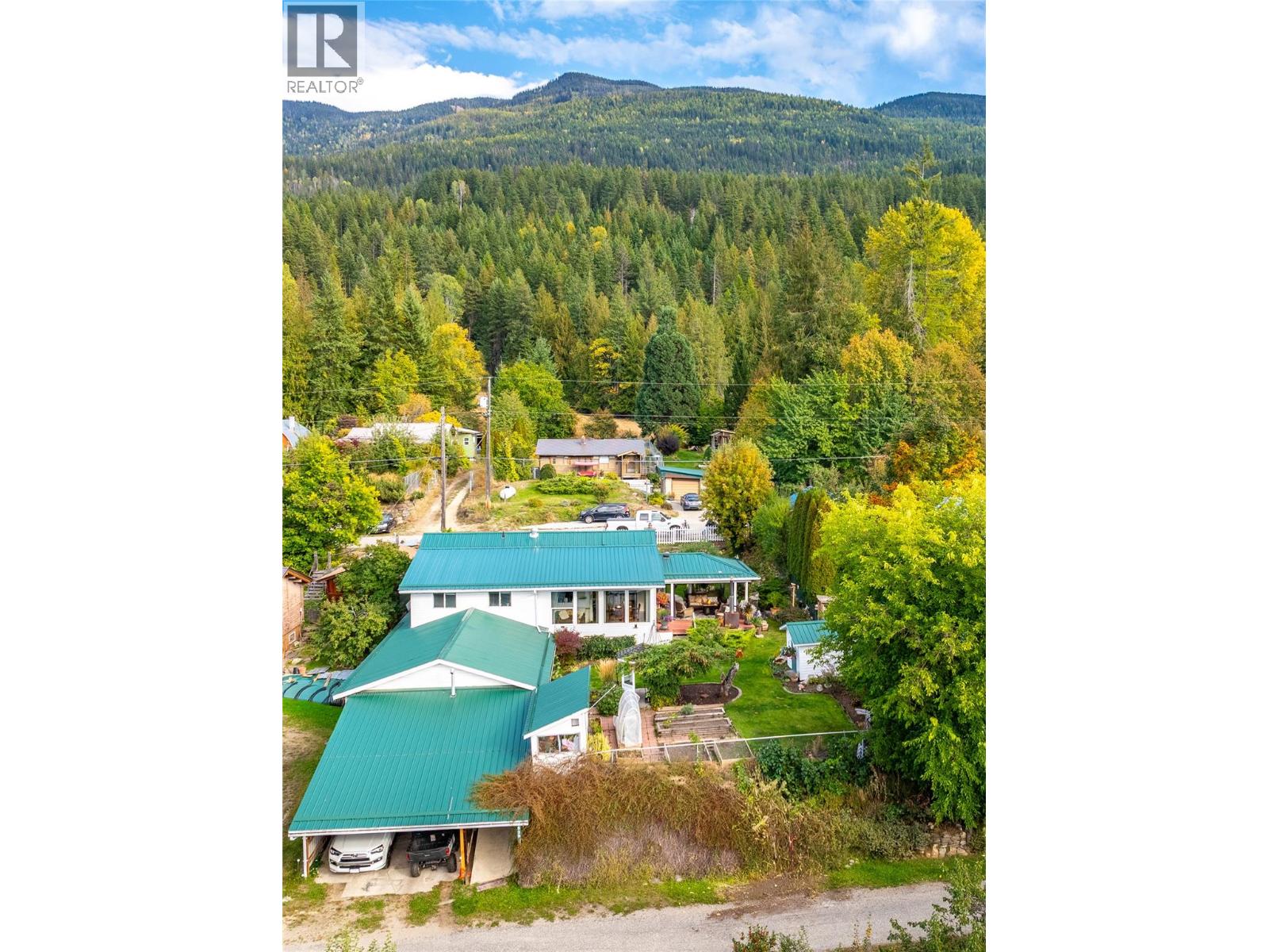 1529 Russel Avenue, Riondel, British Columbia  V0B 2B0 - Photo 27 - 10365772