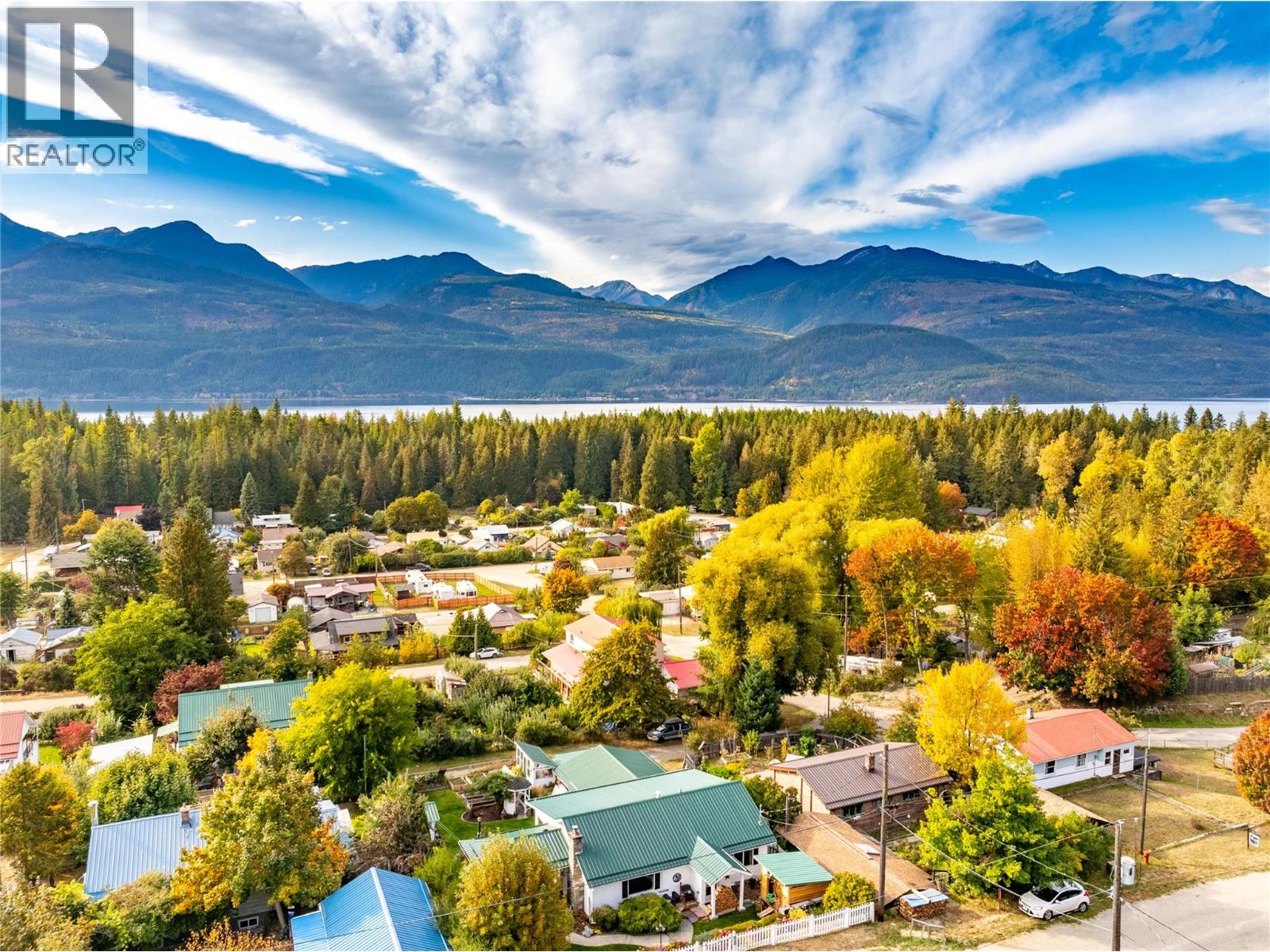 1529 Russel Avenue, Riondel, British Columbia  V0B 2B0 - Photo 28 - 10365772