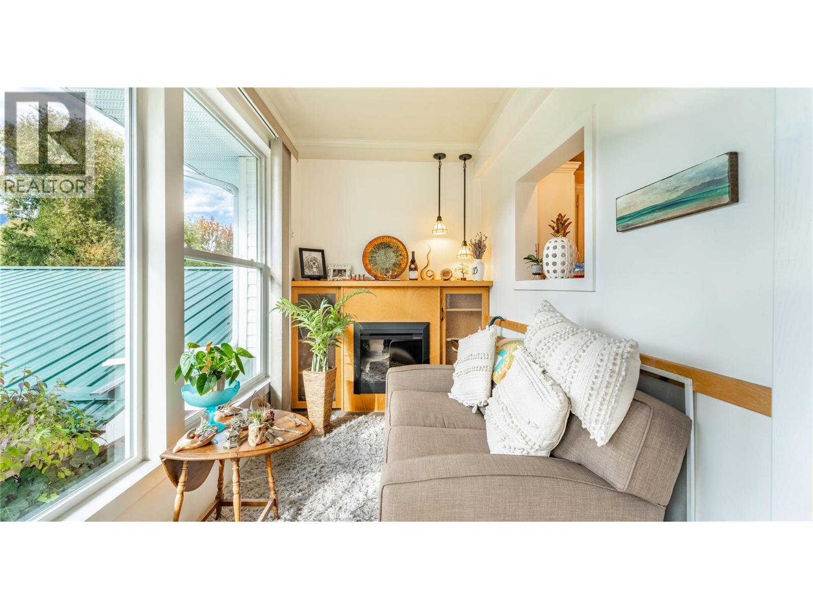 1529 Russel Avenue, Riondel, British Columbia  V0B 2B0 - Photo 46 - 10365772