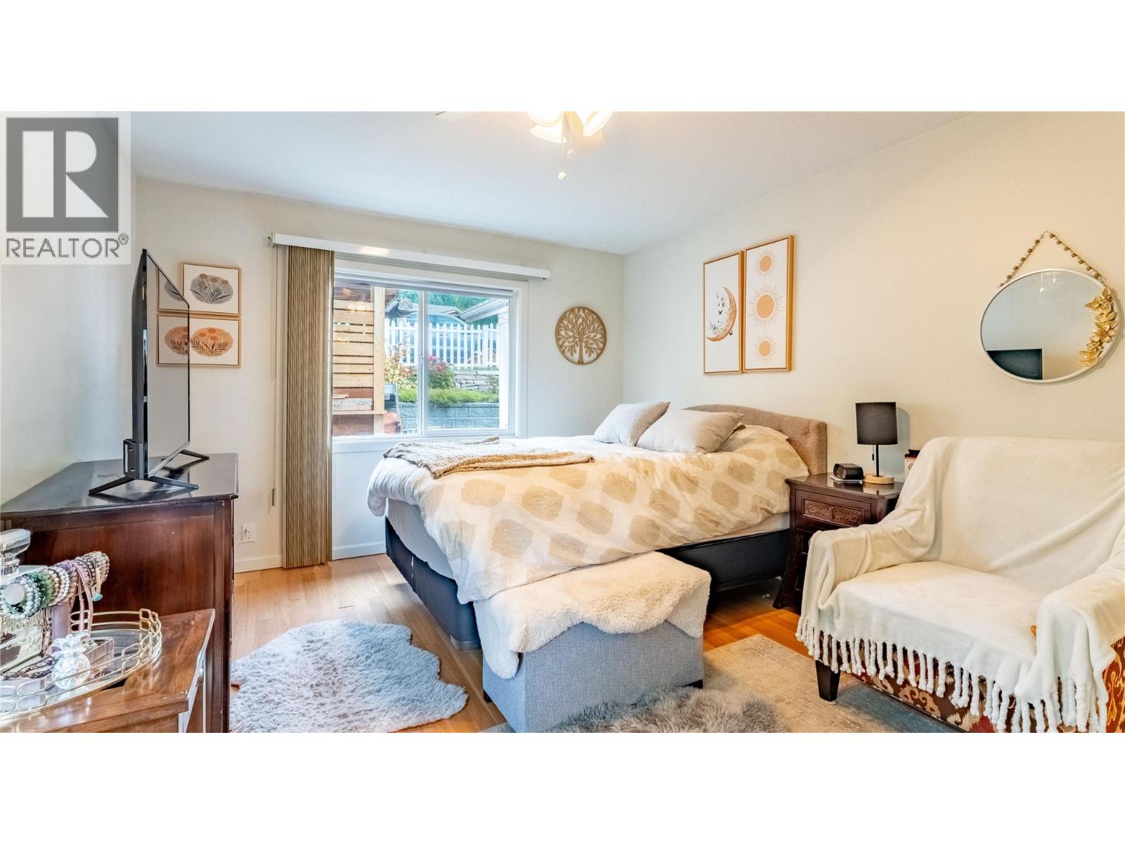 1529 Russel Avenue, Riondel, British Columbia  V0B 2B0 - Photo 53 - 10365772