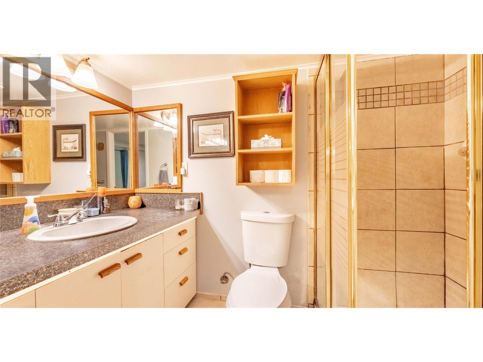 1529 Russel Avenue, Riondel, British Columbia  V0B 2B0 - Photo 61 - 10365772