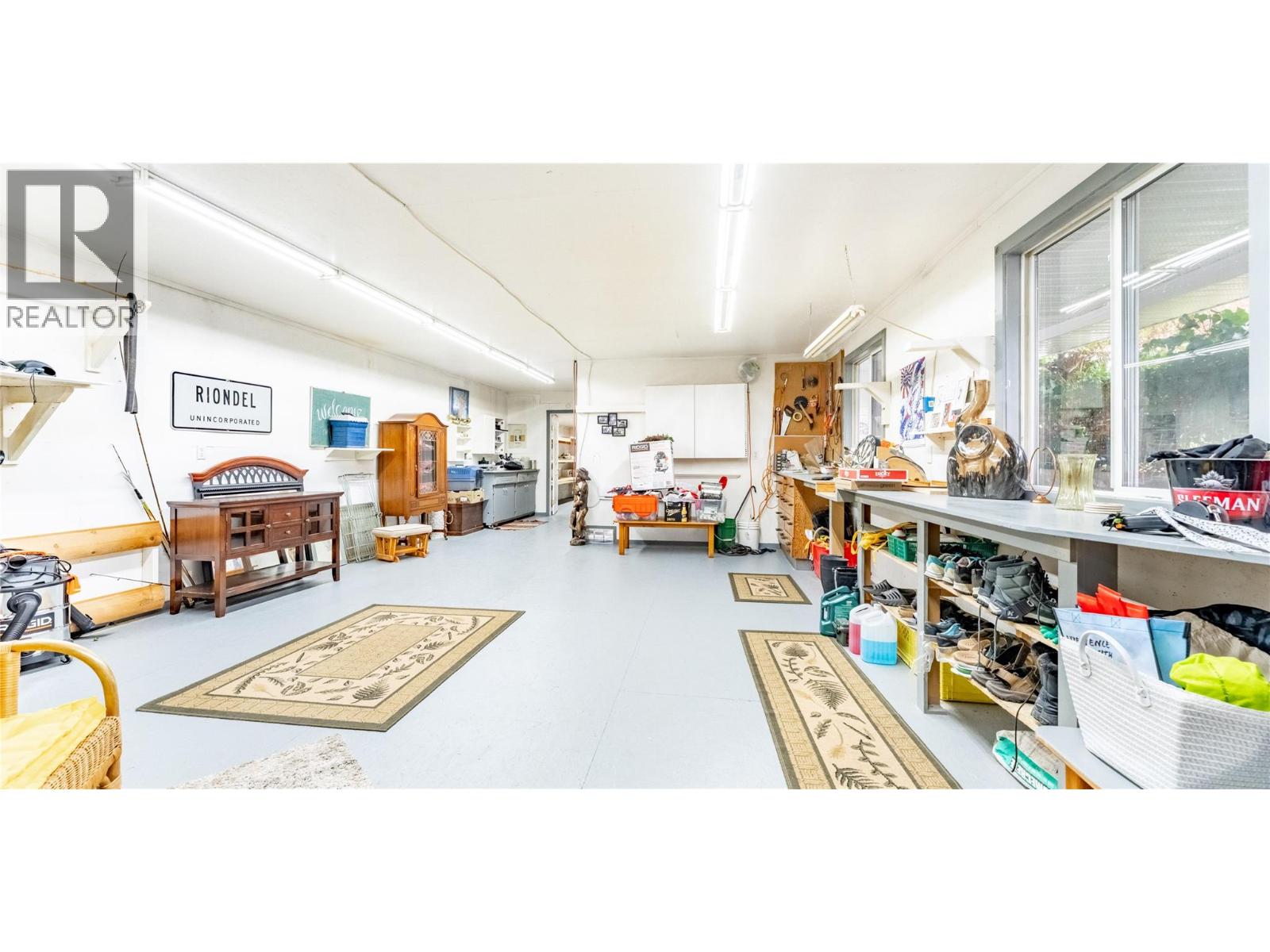 1529 Russel Avenue, Riondel, British Columbia  V0B 2B0 - Photo 77 - 10365772