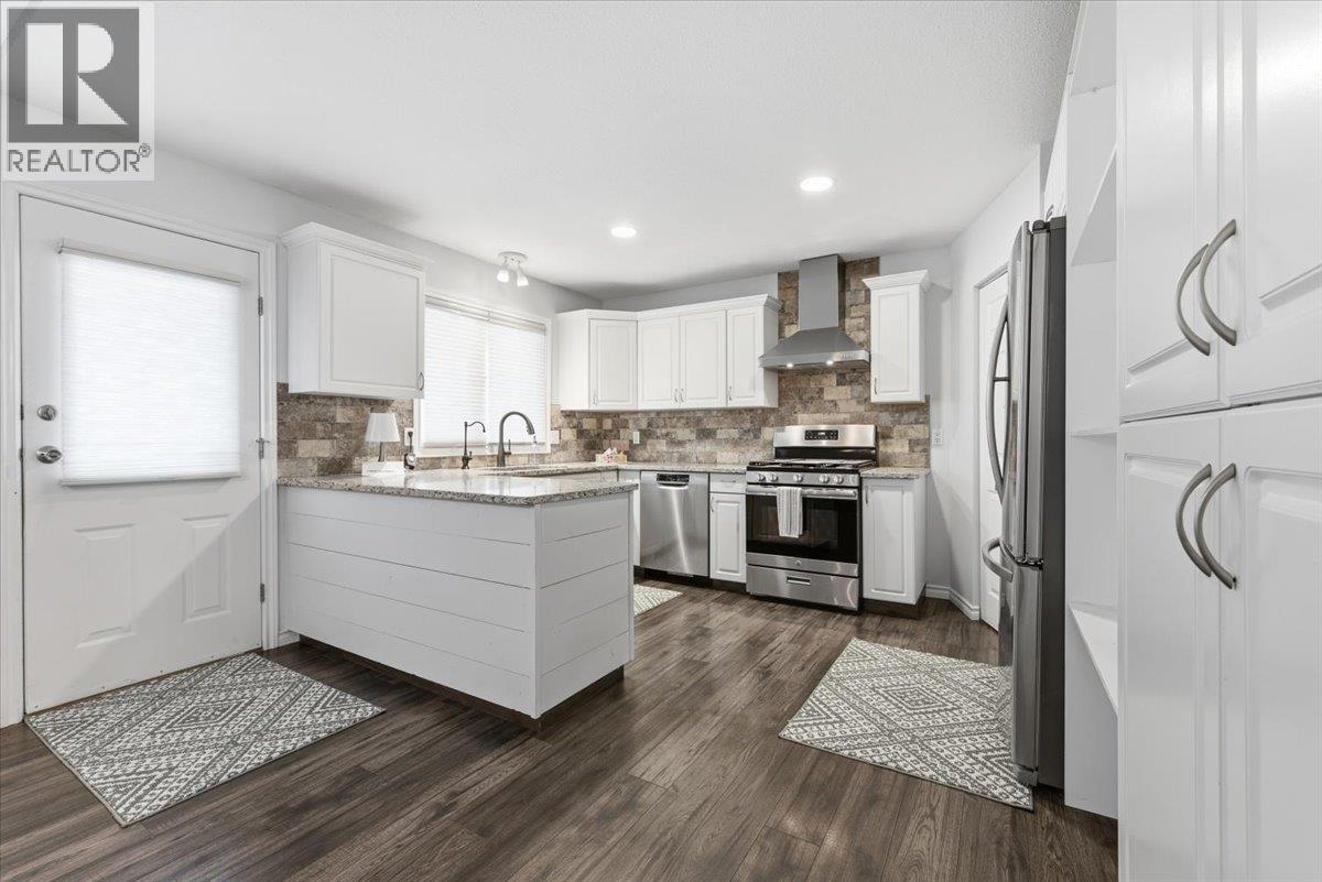 1700 30 Street, Vernon, British Columbia  V1T 5C3 - Photo 12 - 10365711