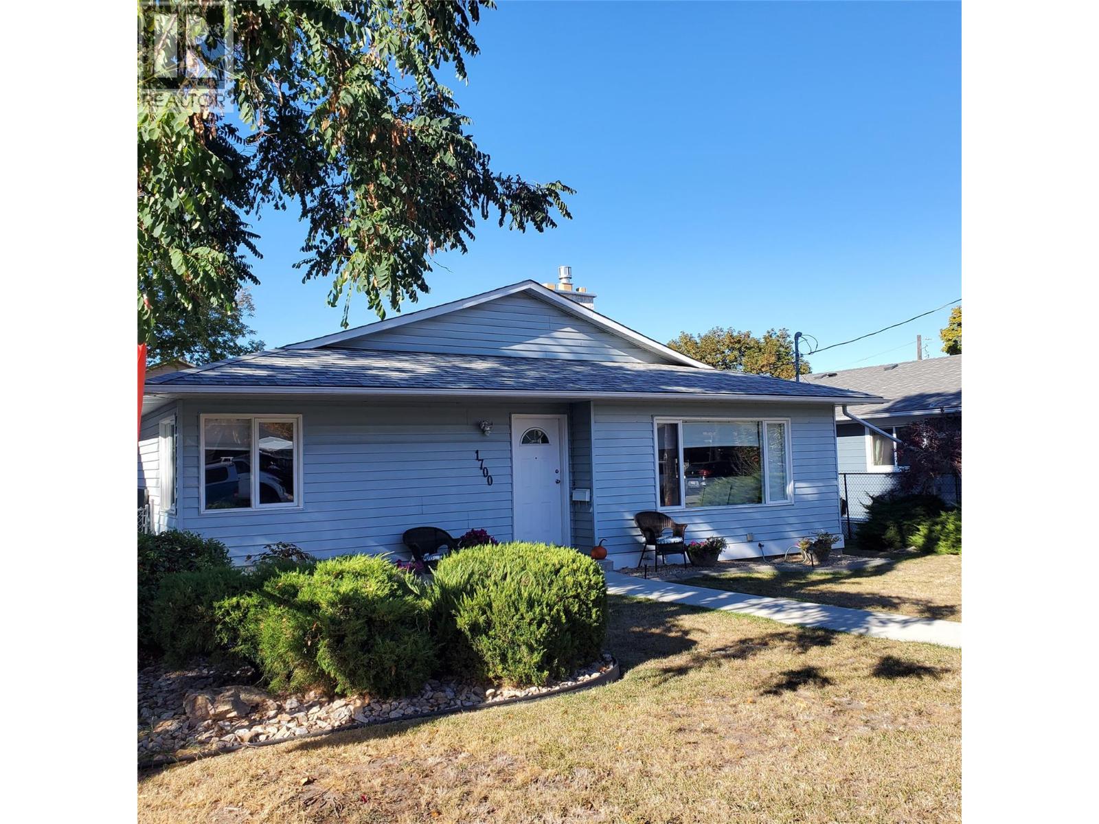 1700 30 Street, Vernon, British Columbia  V1T 5C3 - Photo 2 - 10365711