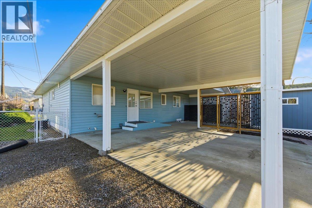 1700 30 Street, Vernon, British Columbia  V1T 5C3 - Photo 25 - 10365711