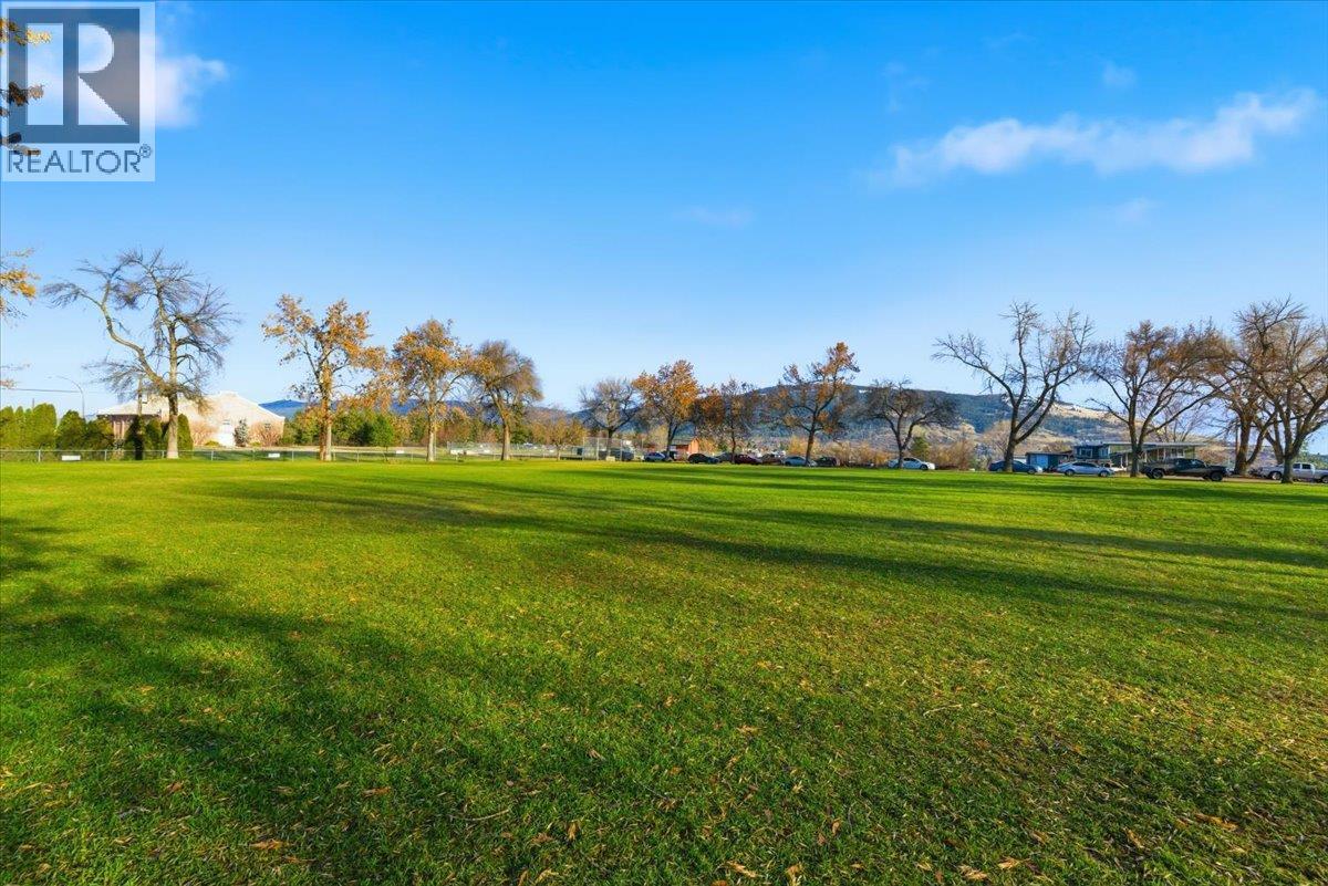 1700 30 Street, Vernon, British Columbia  V1T 5C3 - Photo 29 - 10365711