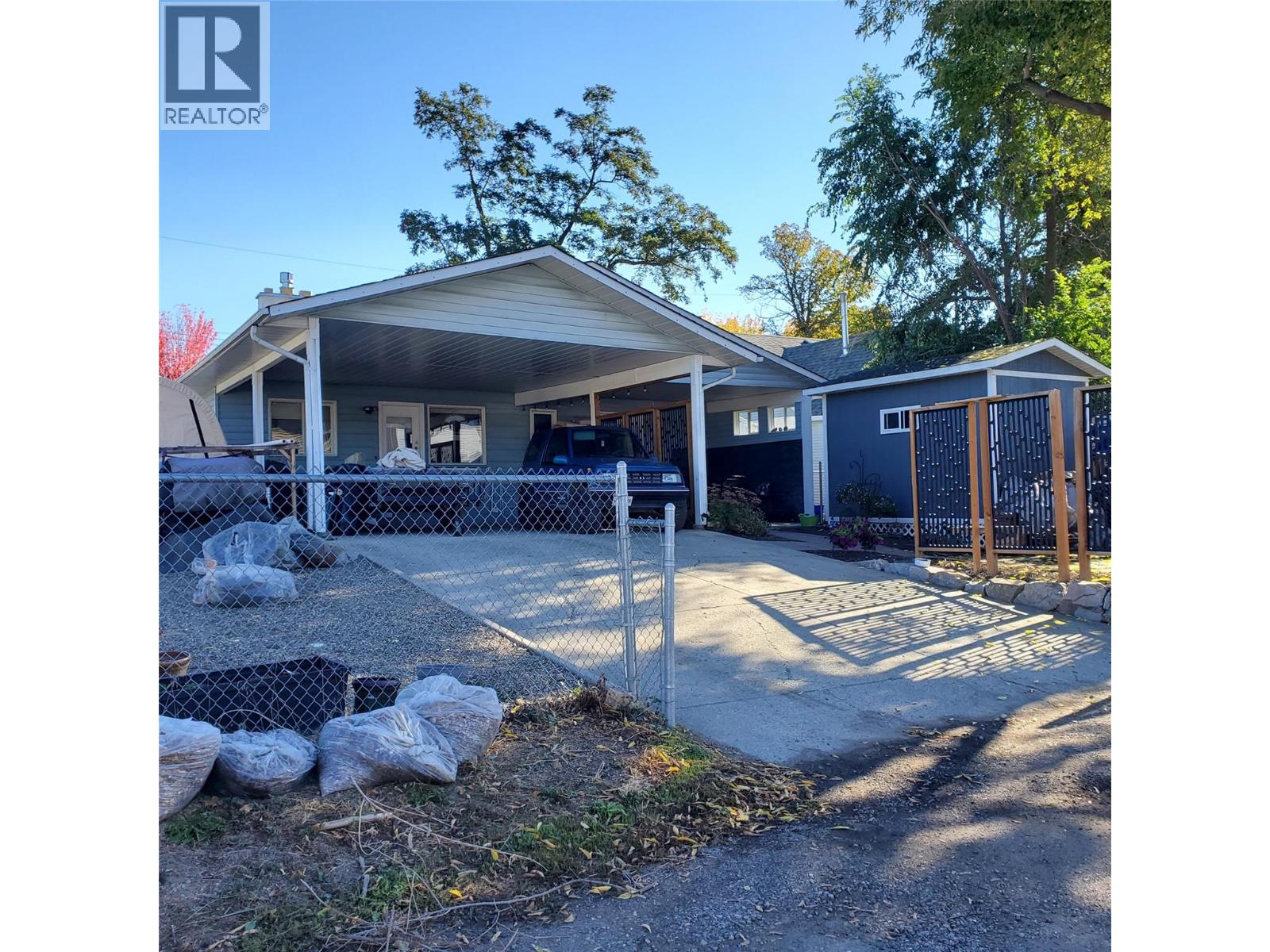 1700 30 Street, Vernon, British Columbia  V1T 5C3 - Photo 3 - 10365711