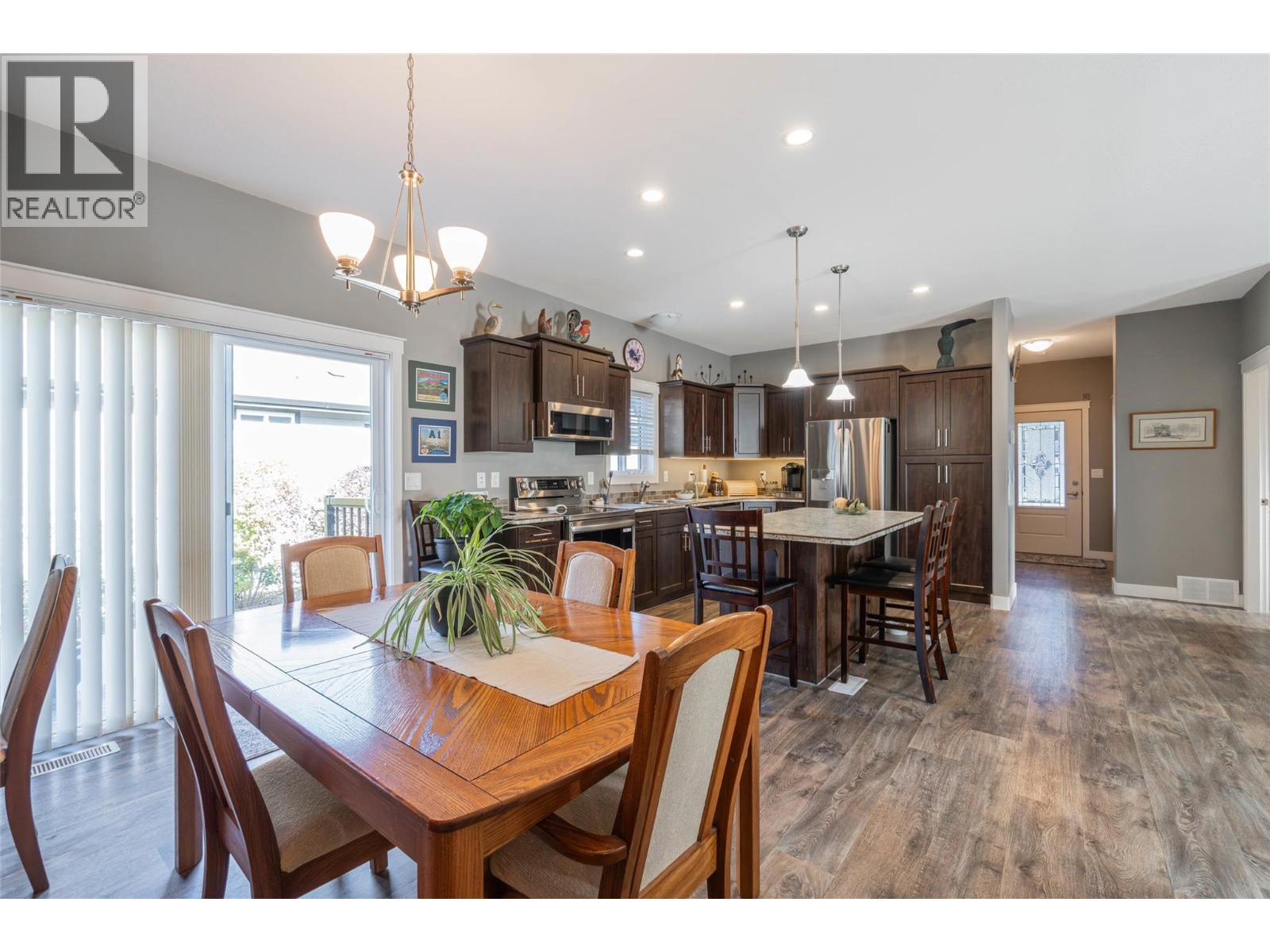 8300 Gallagher Lake Frontage Road Unit# 21, Oliver, British Columbia  V0H 1T2 - Photo 10 - 10365864