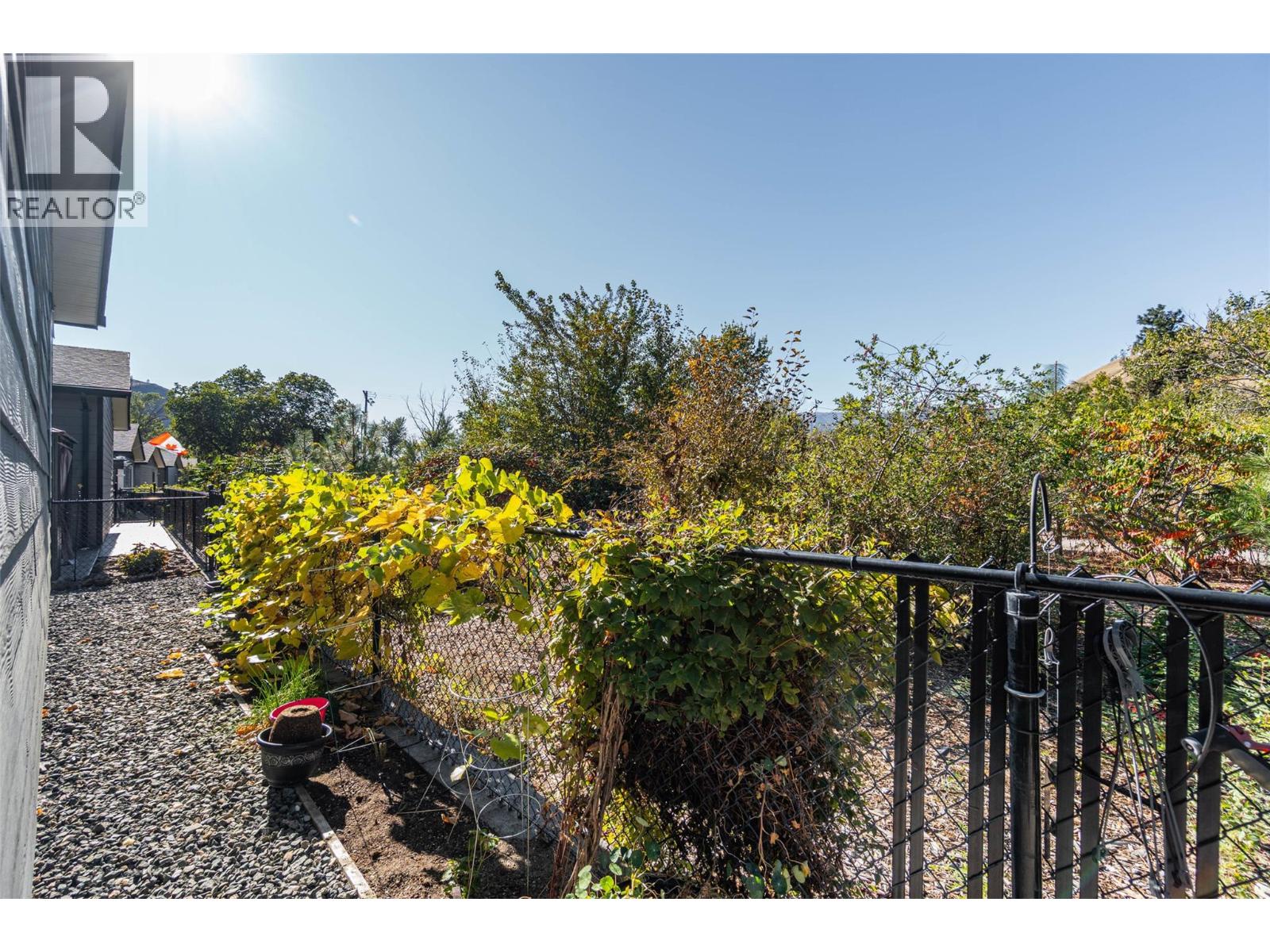 8300 Gallagher Lake Frontage Road Unit# 21, Oliver, British Columbia  V0H 1T2 - Photo 23 - 10365864