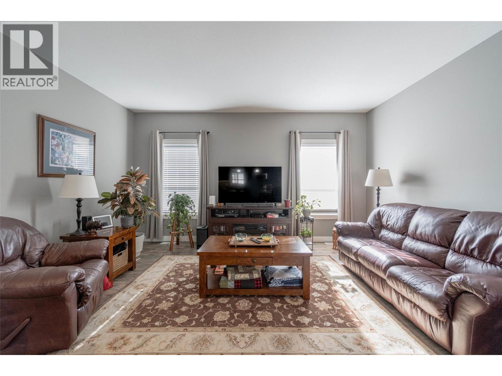 8300 Gallagher Lake Frontage Road Unit# 21, Oliver, British Columbia  V0H 1T2 - Photo 9 - 10365864