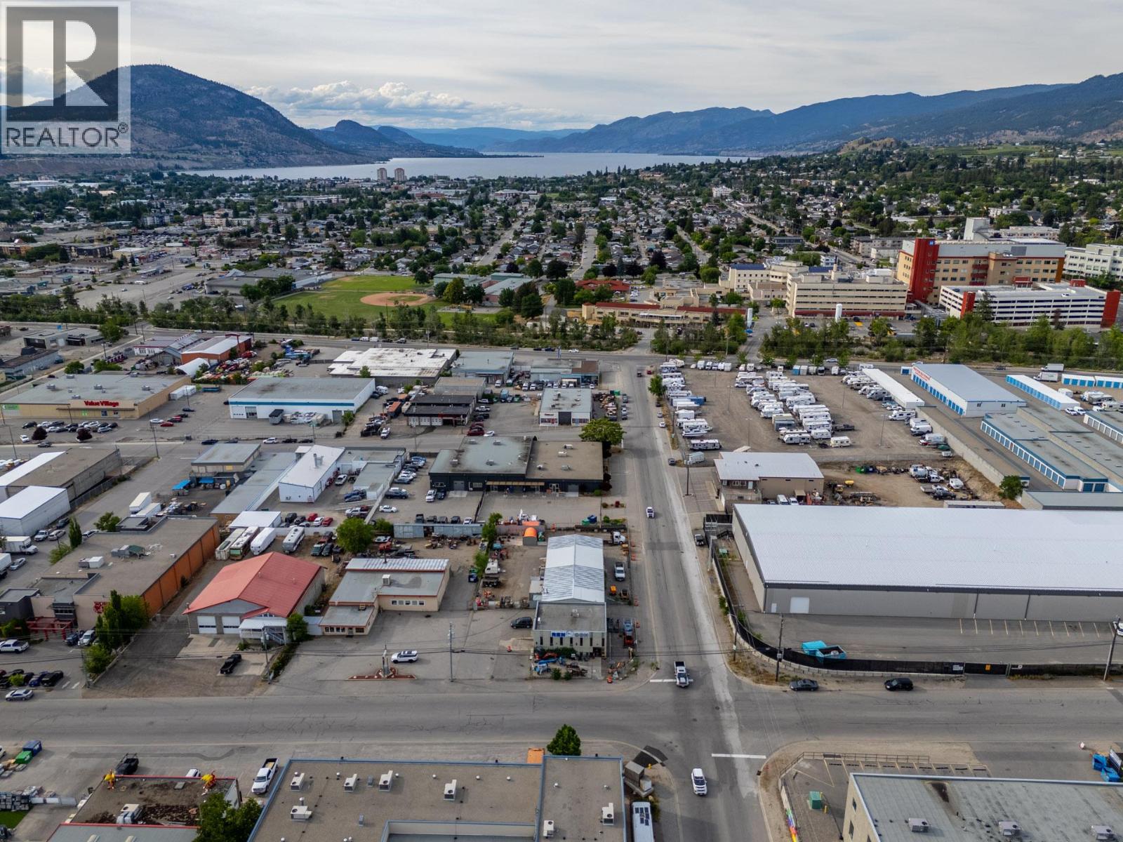 275 Okanagan Avenue E, Penticton, British Columbia  V2A 3J8 - Photo 14 - 10365800