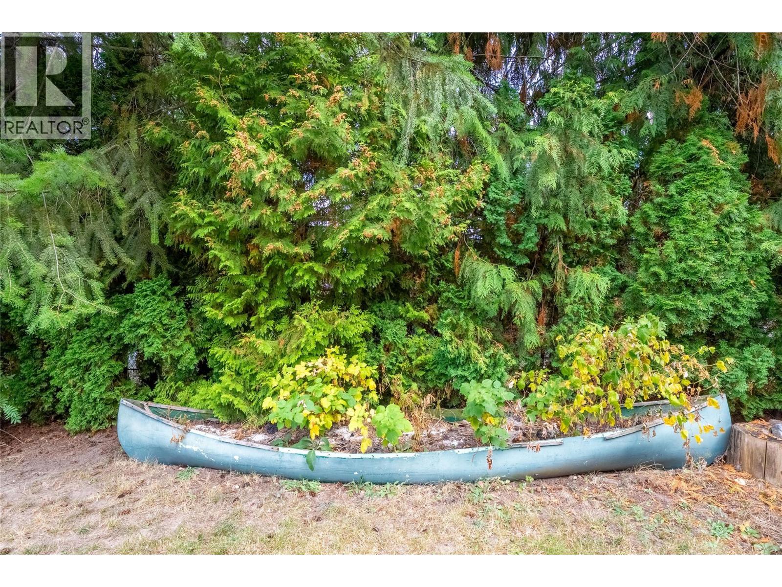 2462 Leisure Road, Blind Bay, British Columbia  V0E 1H1 - Photo 25 - 10365723