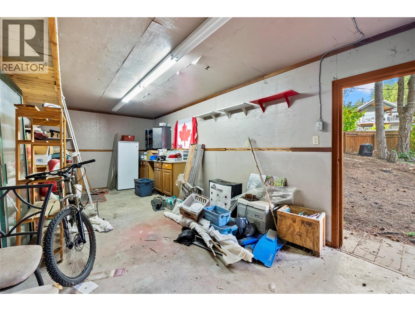 2462 Leisure Road, Blind Bay, British Columbia  V0E 1H1 - Photo 31 - 10365723