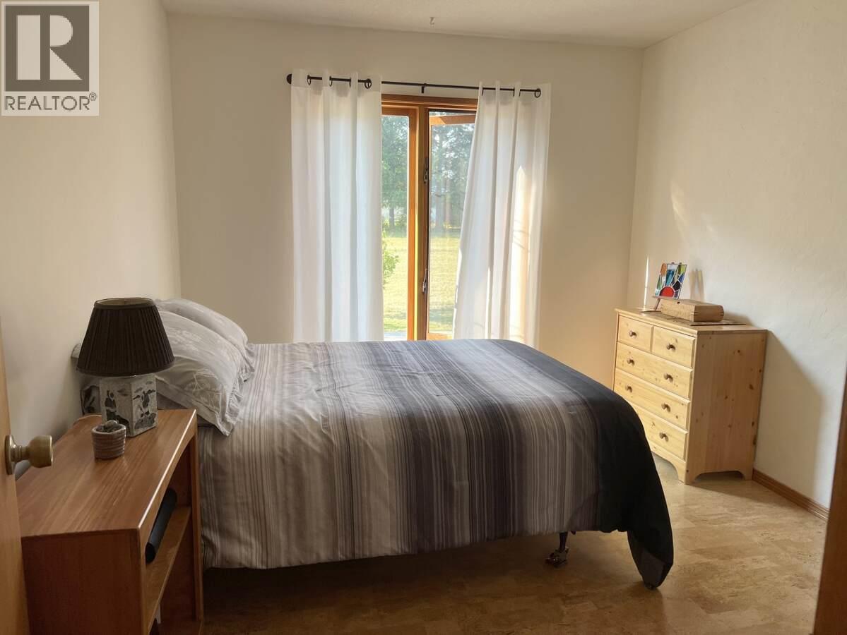 2719 Davidson Road, Shoreacres, British Columbia  V1N 4P9 - Photo 17 - 10365912