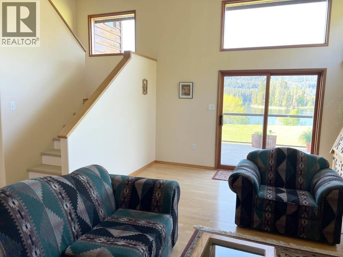 2719 Davidson Road, Shoreacres, British Columbia  V1N 4P9 - Photo 7 - 10365912