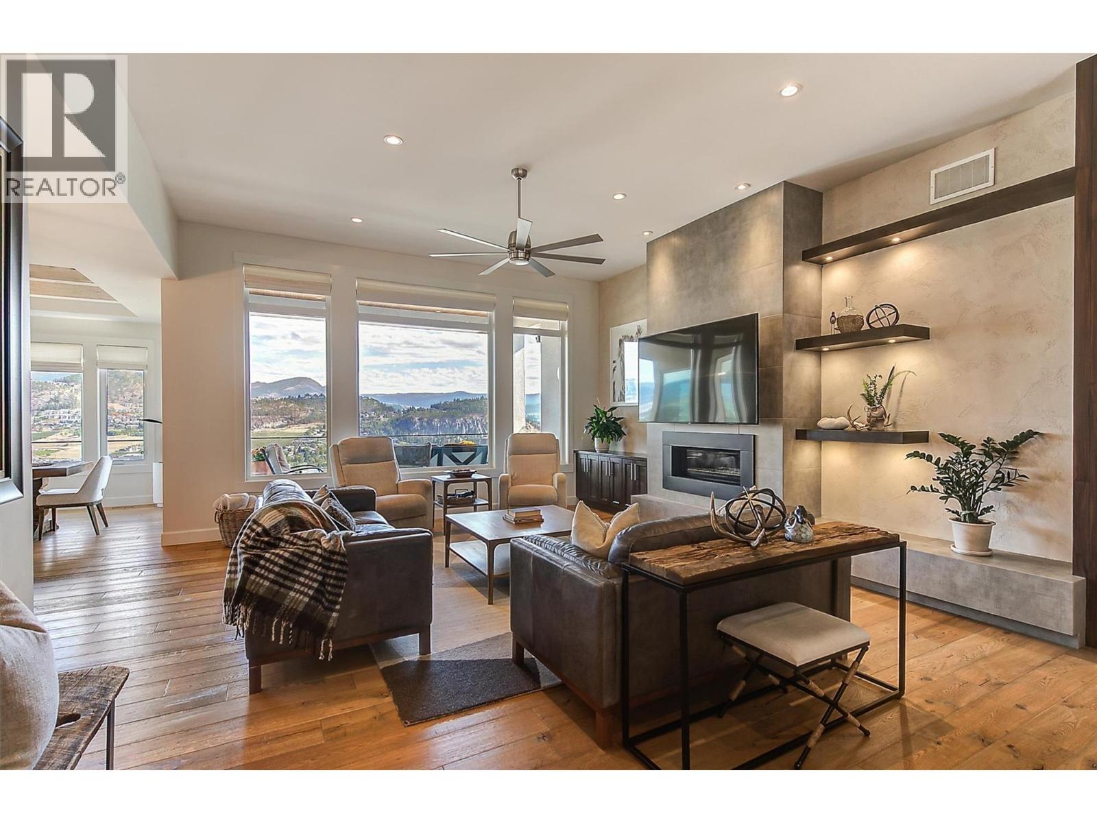 738 Highpointe Drive, Kelowna, British Columbia  V1V 2Y1 - Photo 7 - 10365685