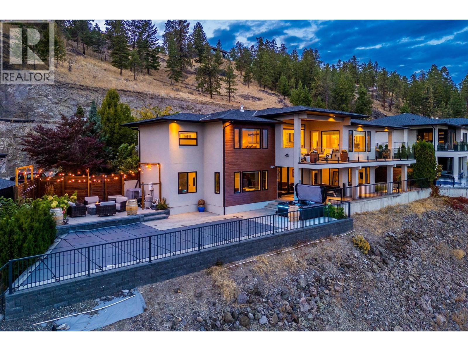 738 Highpointe Drive, Kelowna, British Columbia  V1V 2Y1 - Photo 70 - 10365685