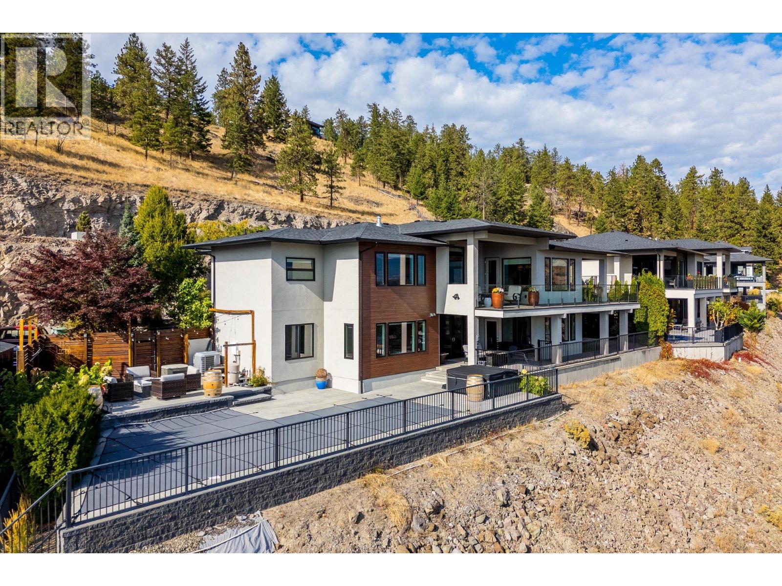 738 Highpointe Drive, Kelowna, British Columbia  V1V 2Y1 - Photo 73 - 10365685
