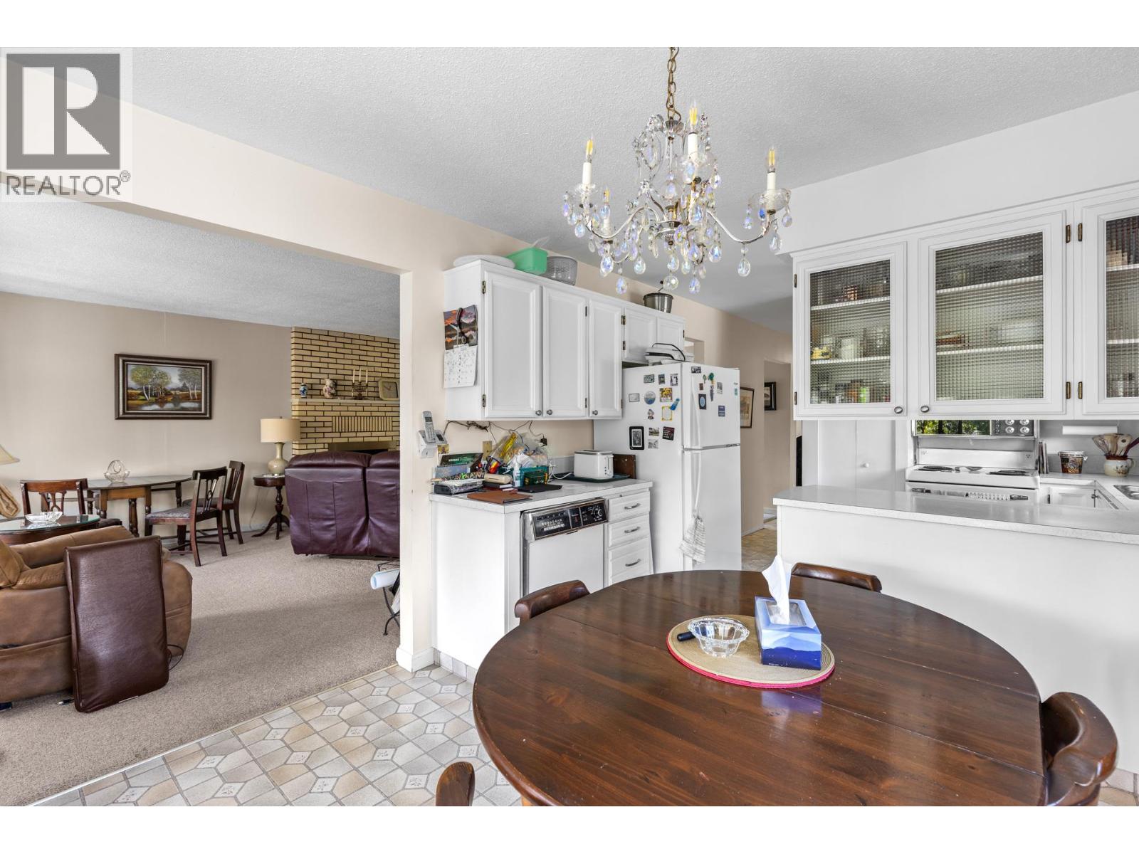 5284 Tailyour Lane, Peachland, British Columbia  V0H 1X1 - Photo 12 - 10365177