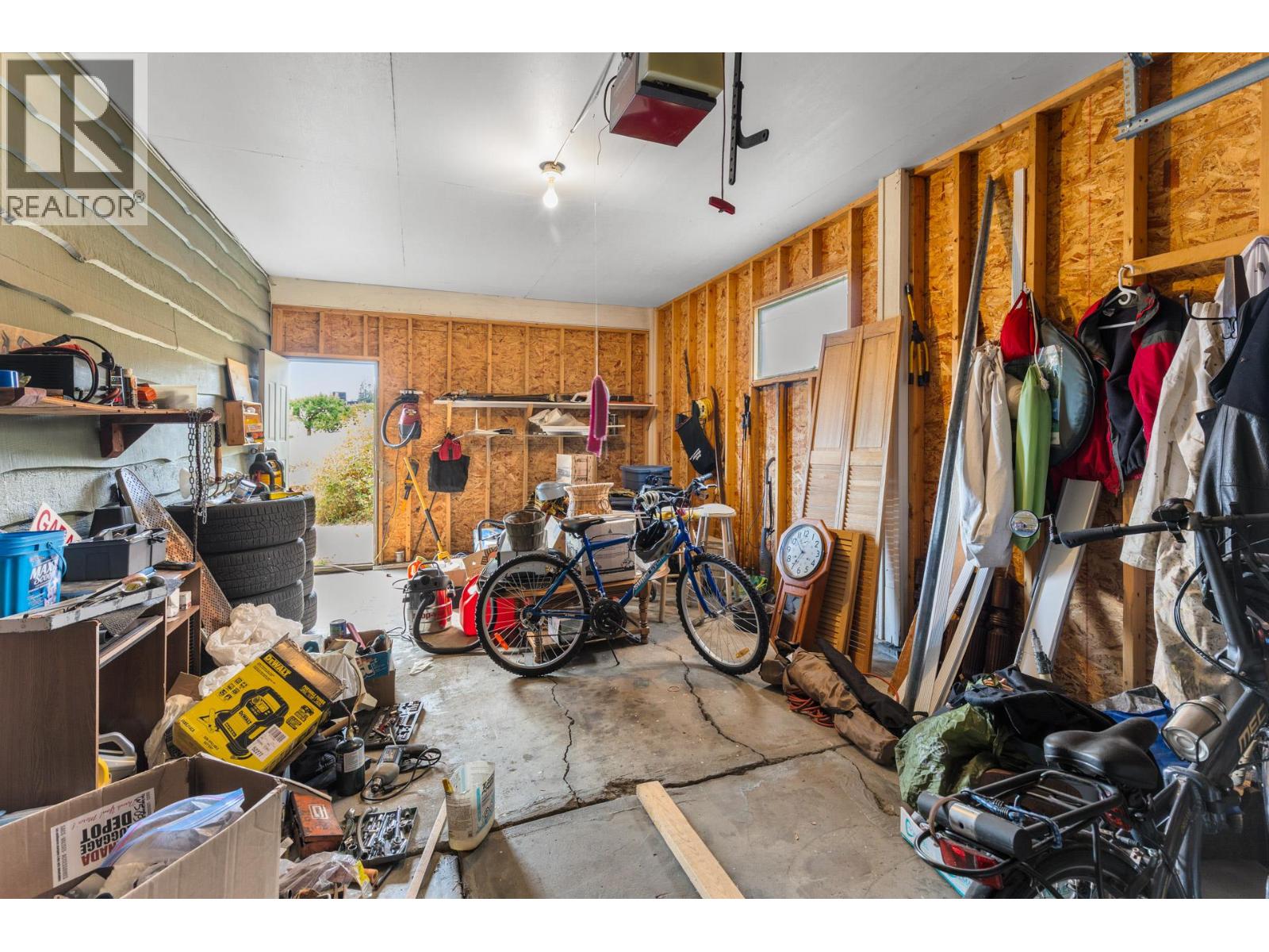 5284 Tailyour Lane, Peachland, British Columbia  V0H 1X1 - Photo 38 - 10365177