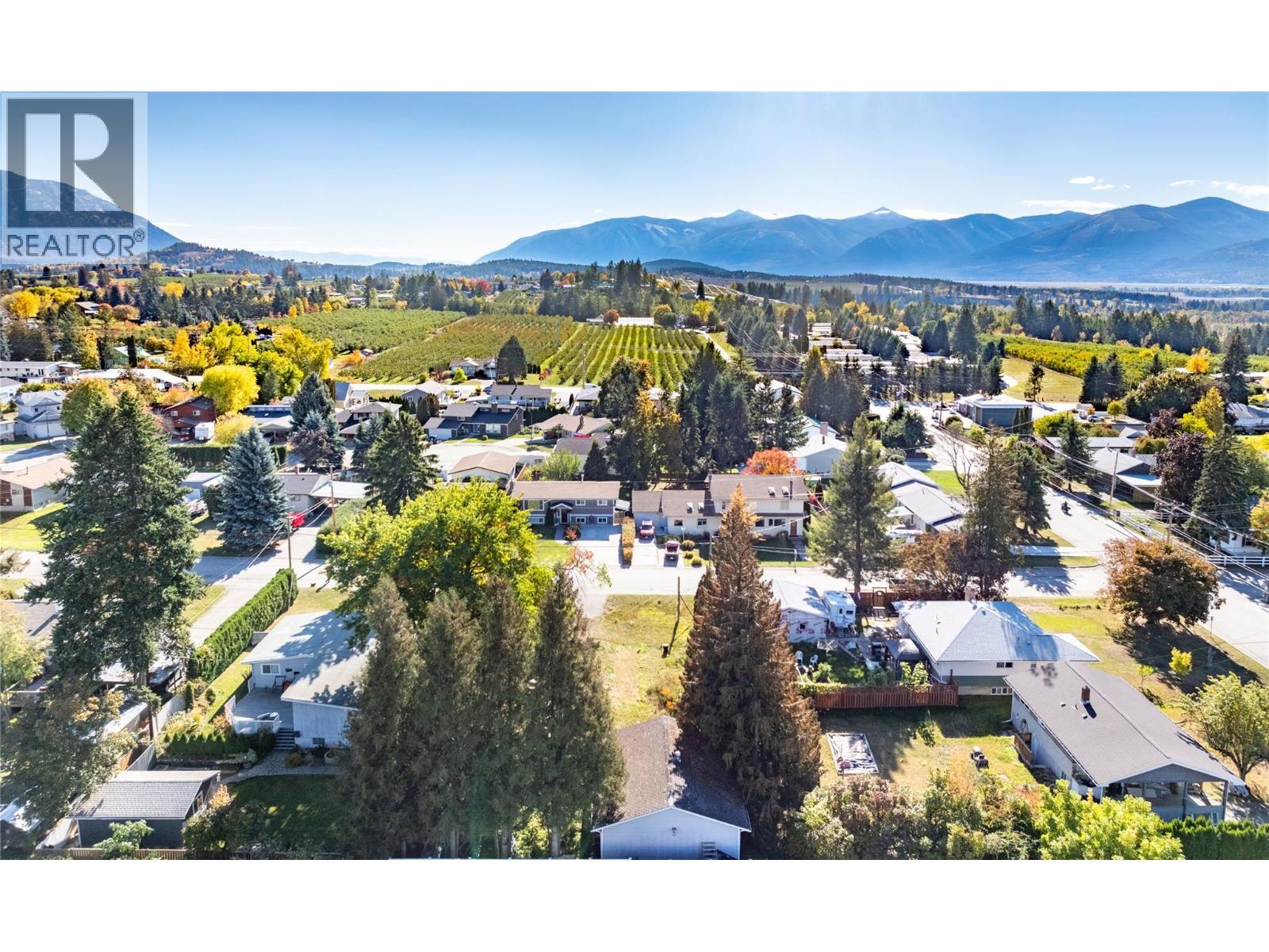 2104 Ash Street, Creston, British Columbia  V0B 1G0 - Photo 14 - 10365872