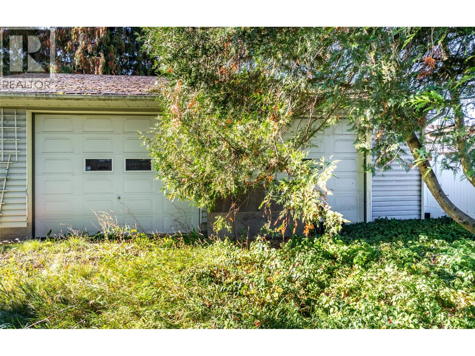 2104 Ash Street, Creston, British Columbia  V0B 1G0 - Photo 4 - 10365872