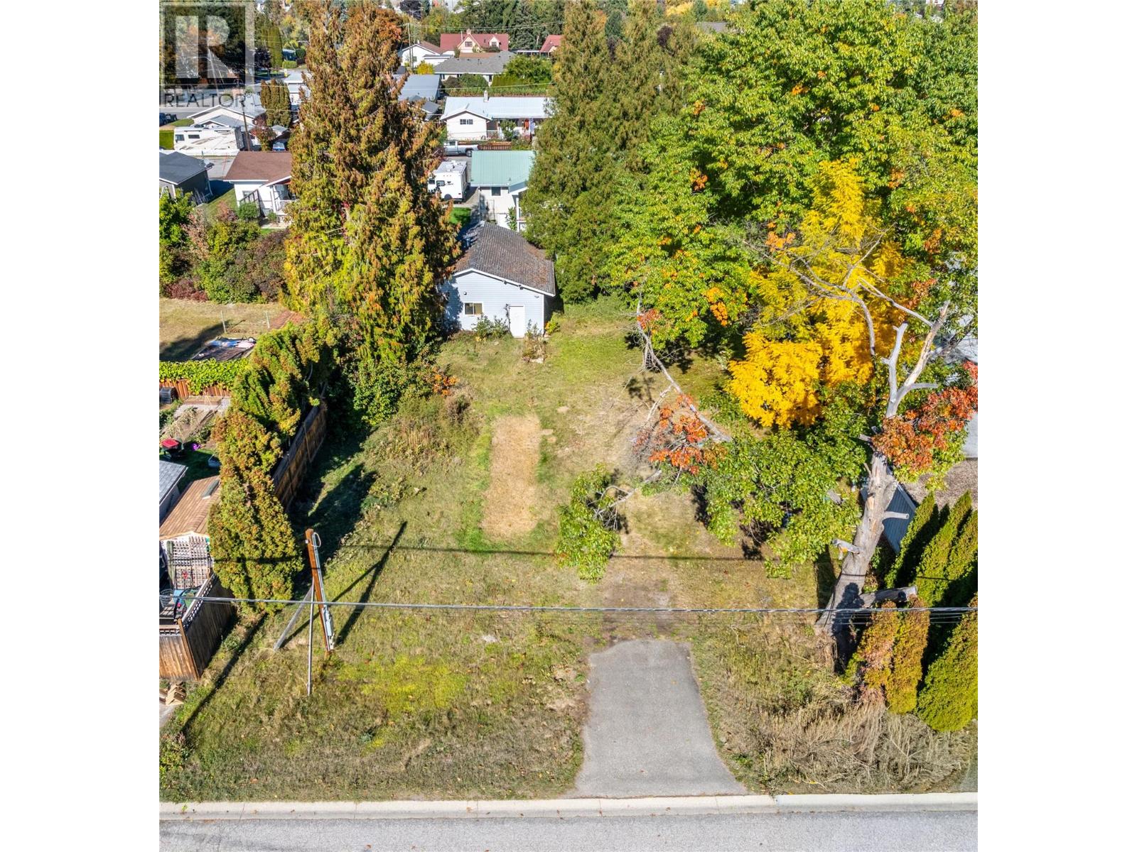 2104 Ash Street, Creston, British Columbia  V0B 1G0 - Photo 7 - 10365872