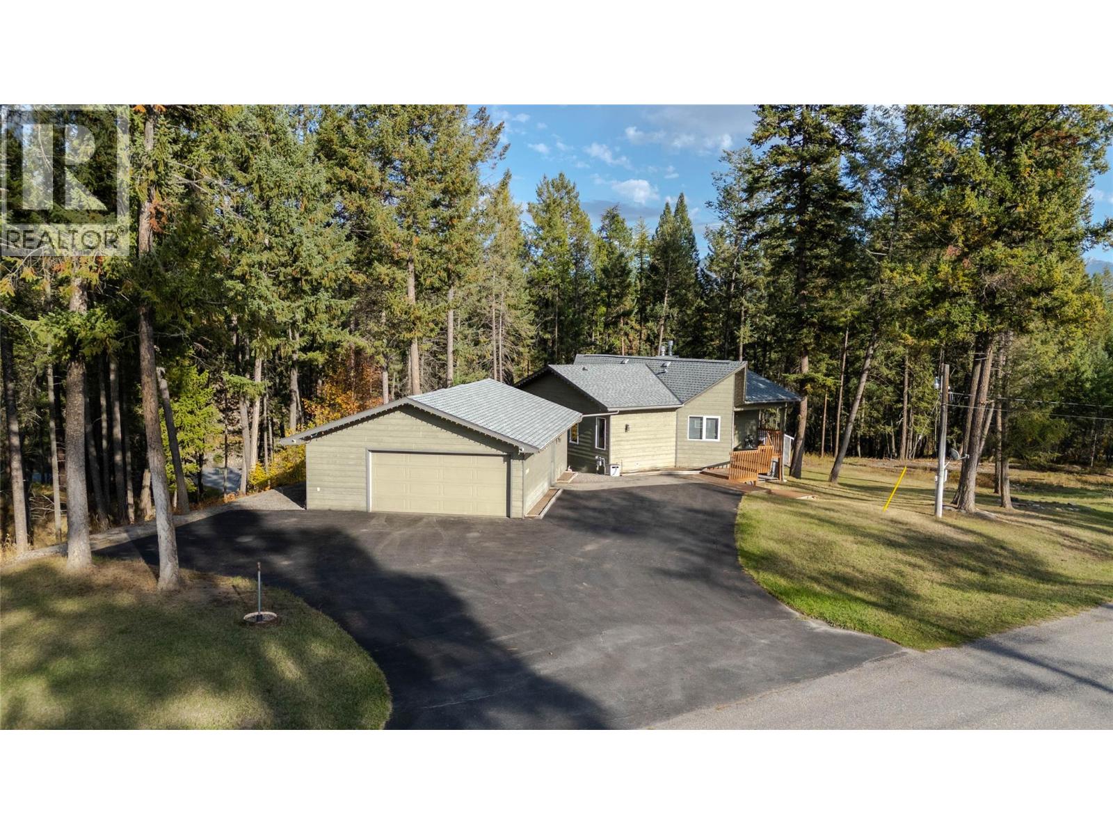 7250 Olsen Road, Jaffray, British Columbia  V0B 1T0 - Photo 1 - 10365735